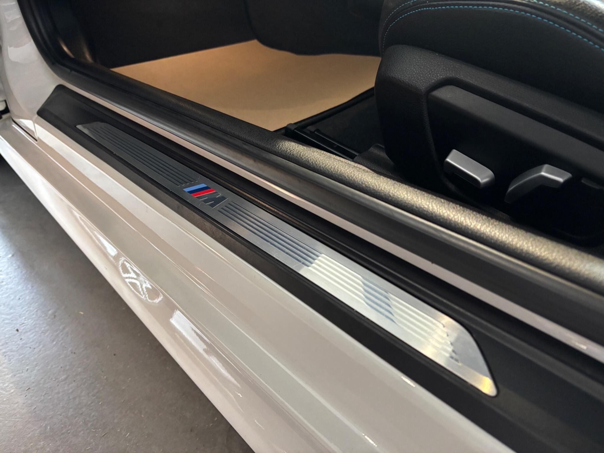 BMW M2 view 13