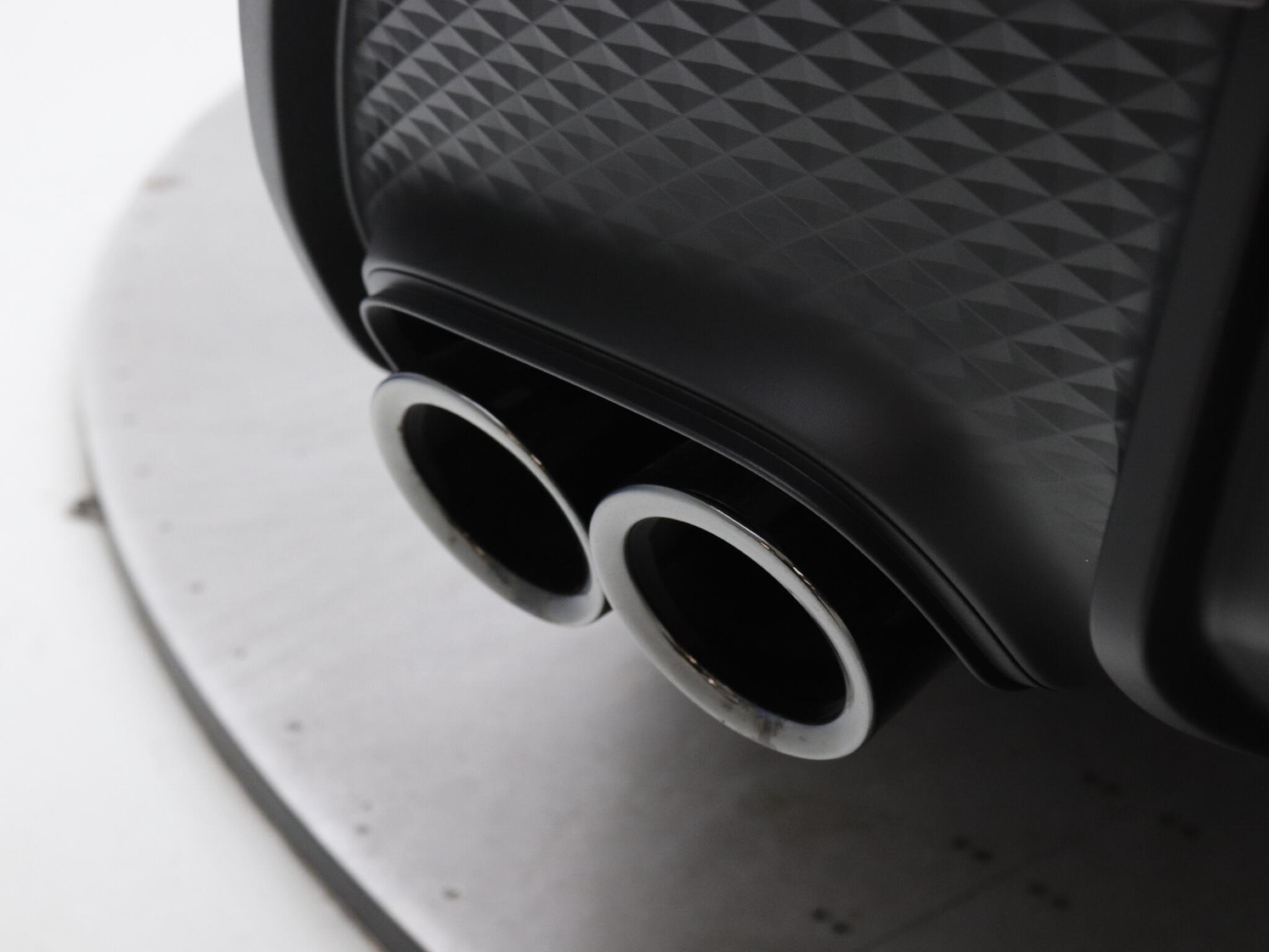 Porsche Macan view 21