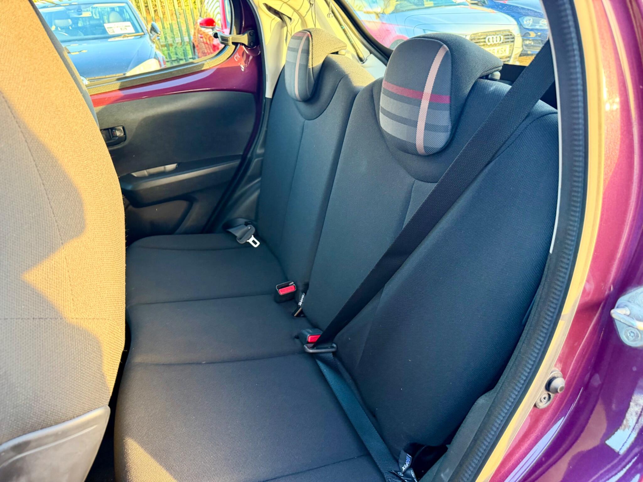 Peugeot 108 view 31