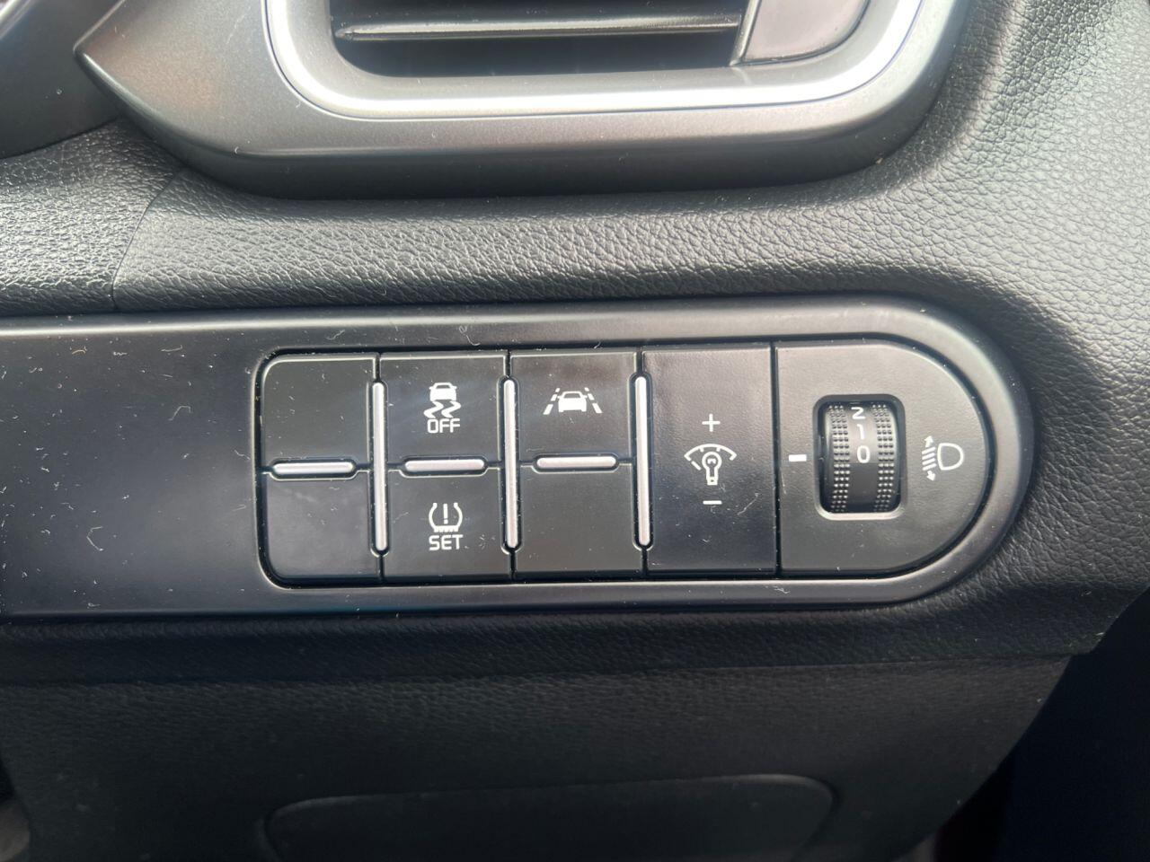 Kia Xceed view 24
