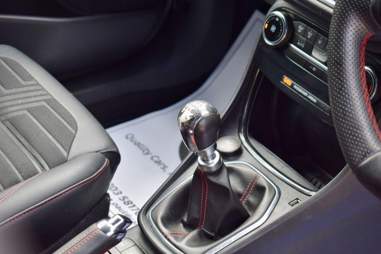 Ford Puma view 26