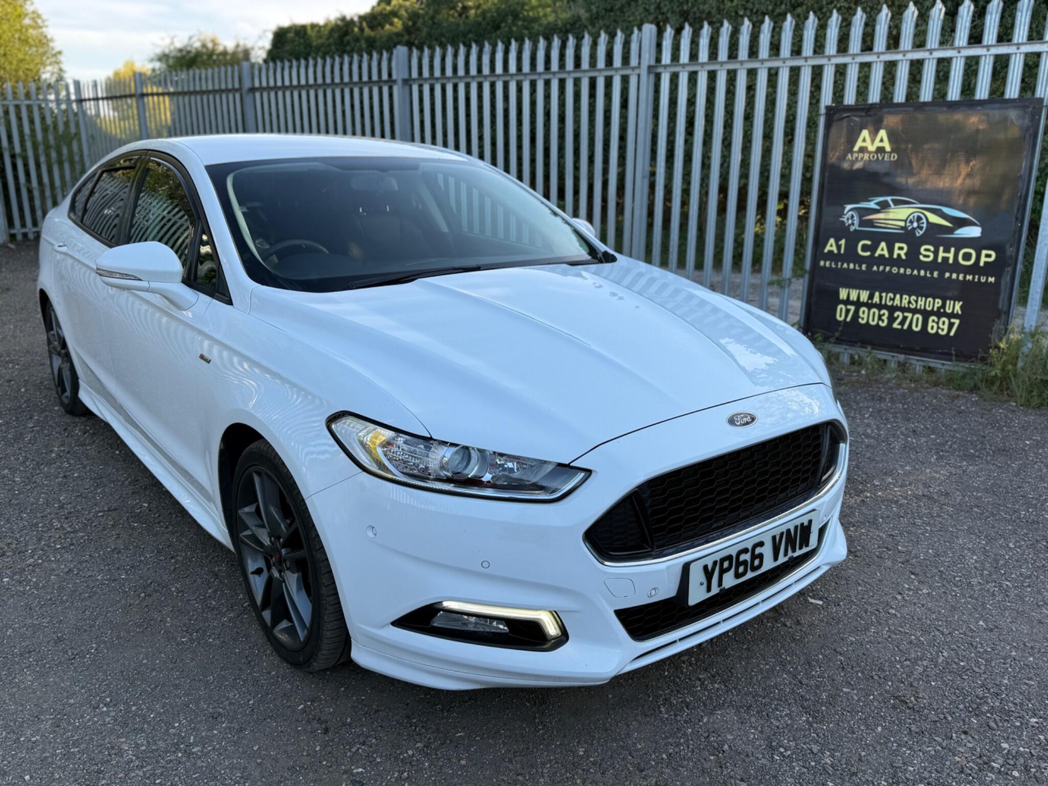 2016 Ford Mondeo image 1