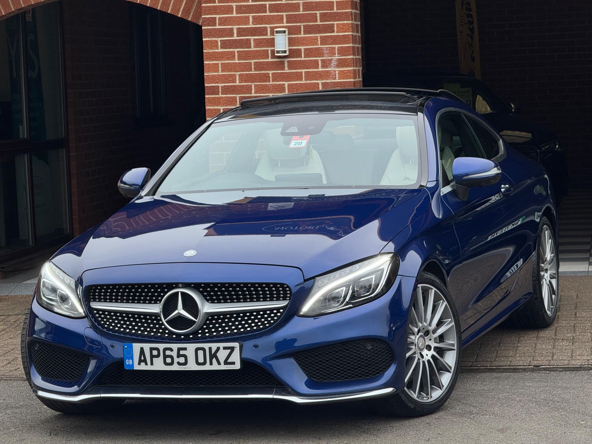 Mercedes-Benz C Class view 3