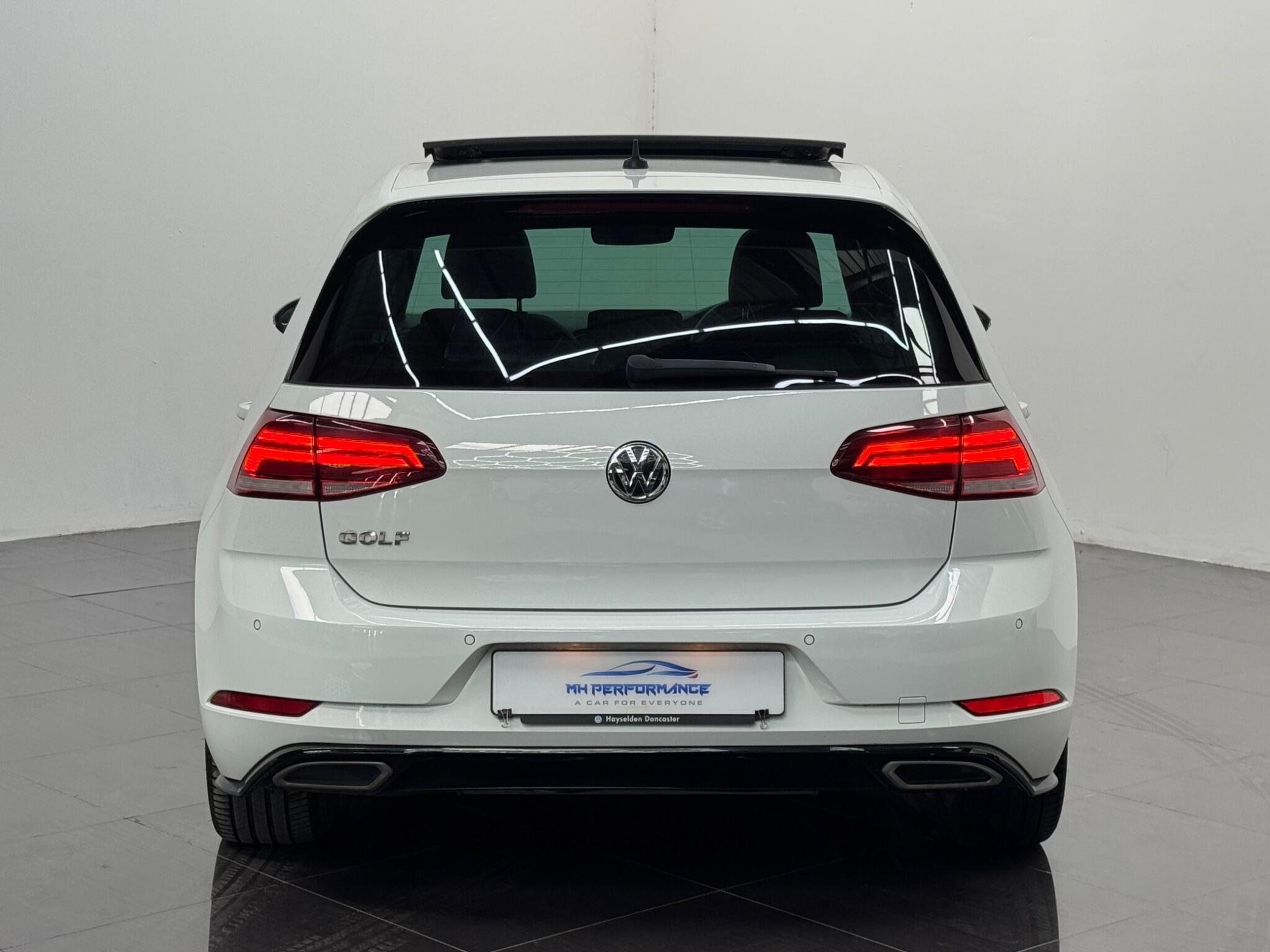 Volkswagen Golf view 77