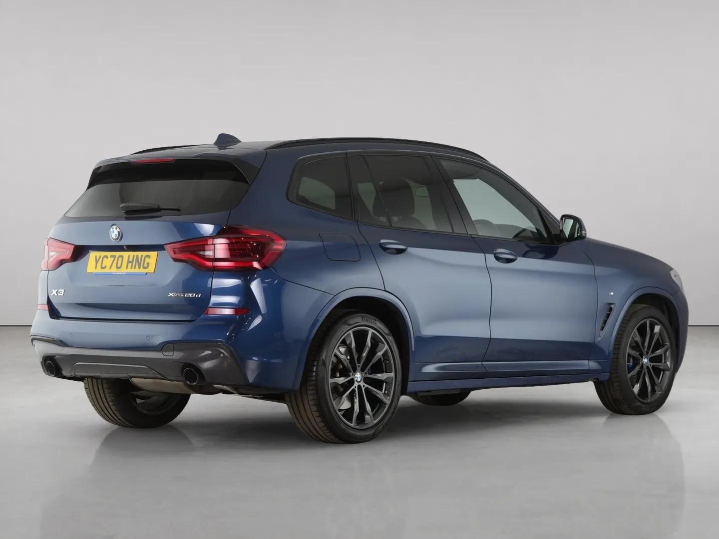BMW X3 view 8