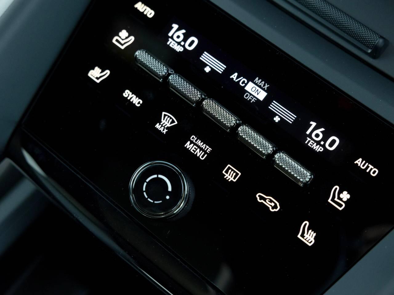 Porsche Macan view 54