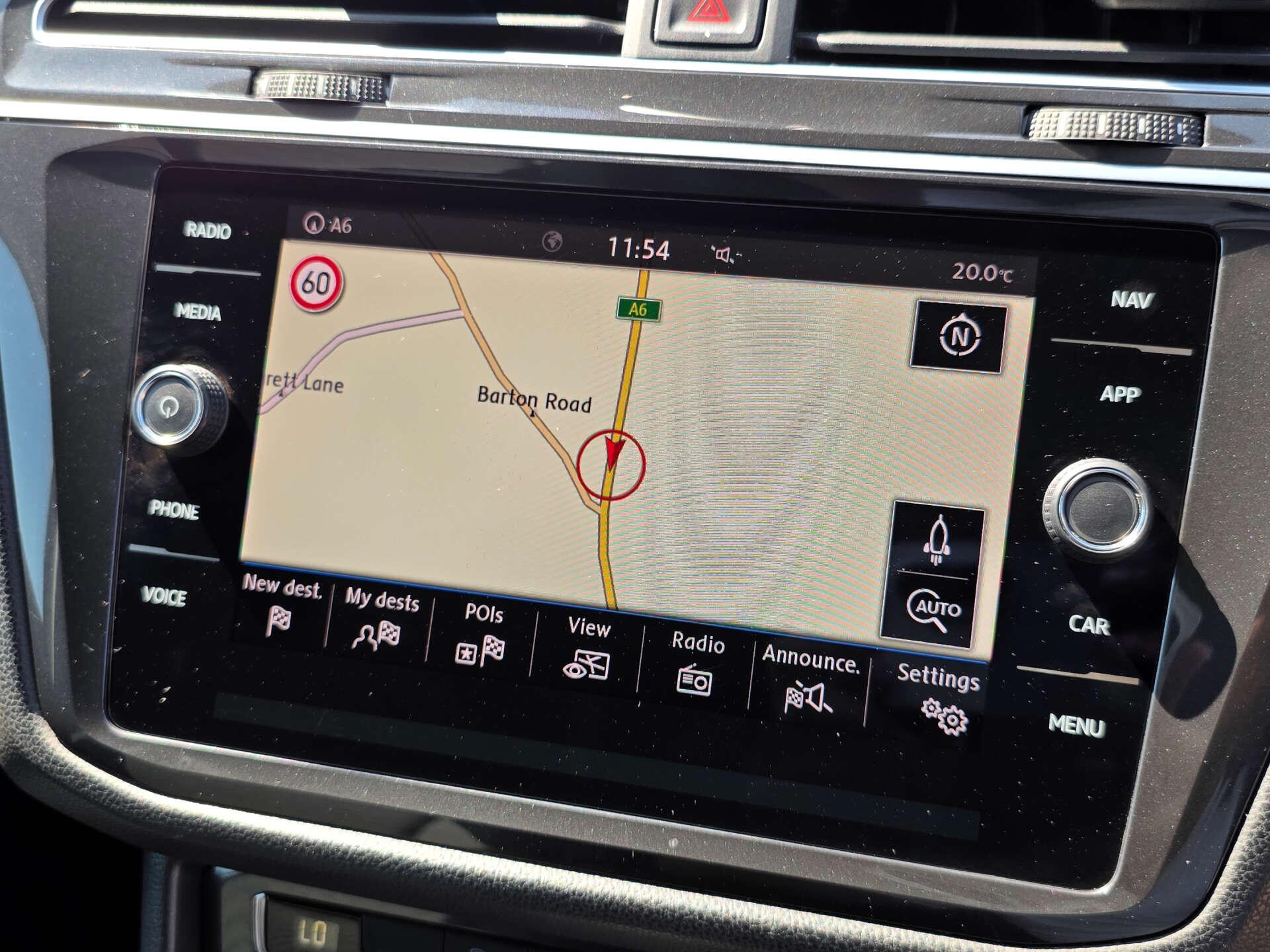 Volkswagen Tiguan view 25