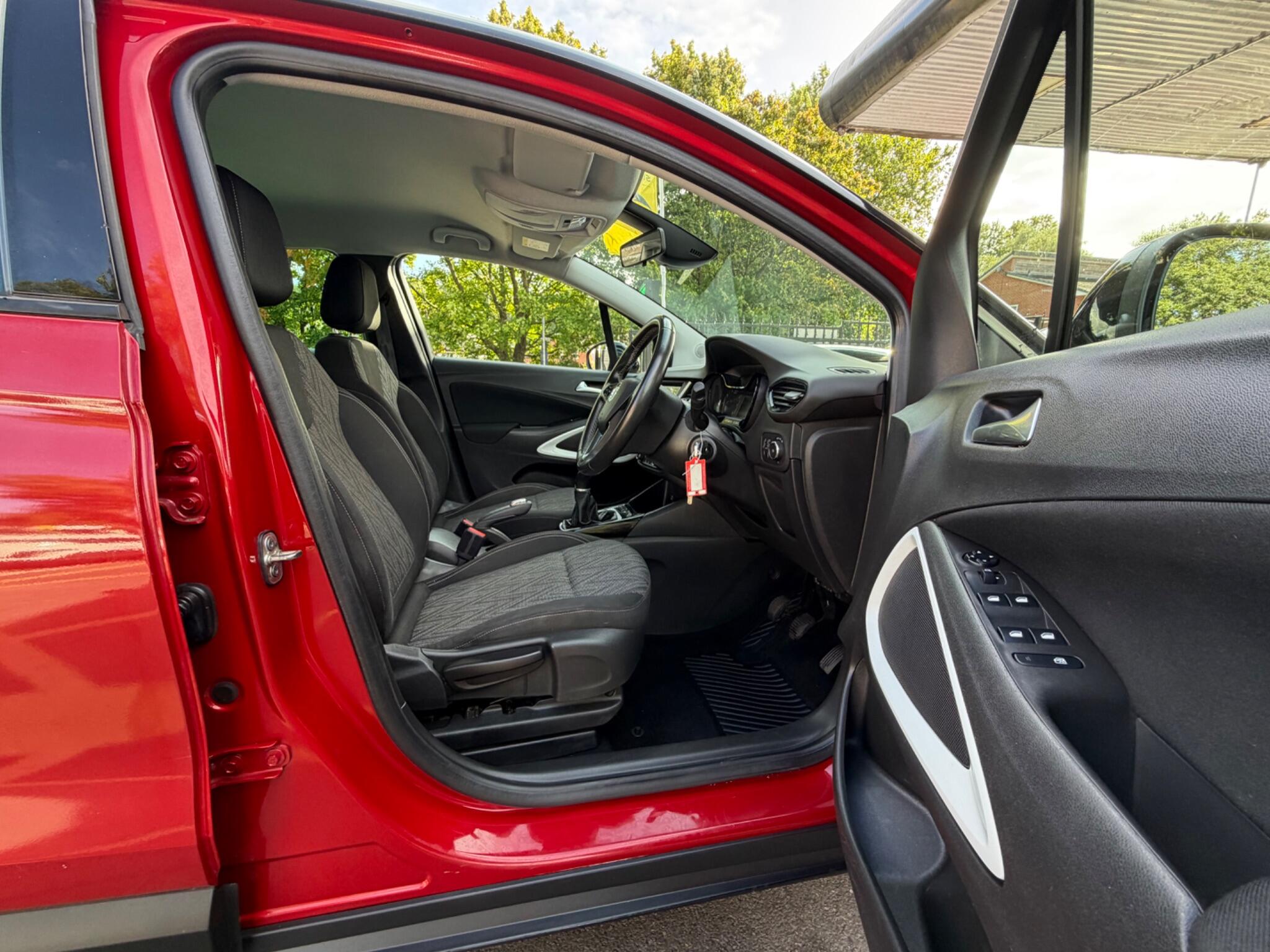 Vauxhall Crossland X view 46
