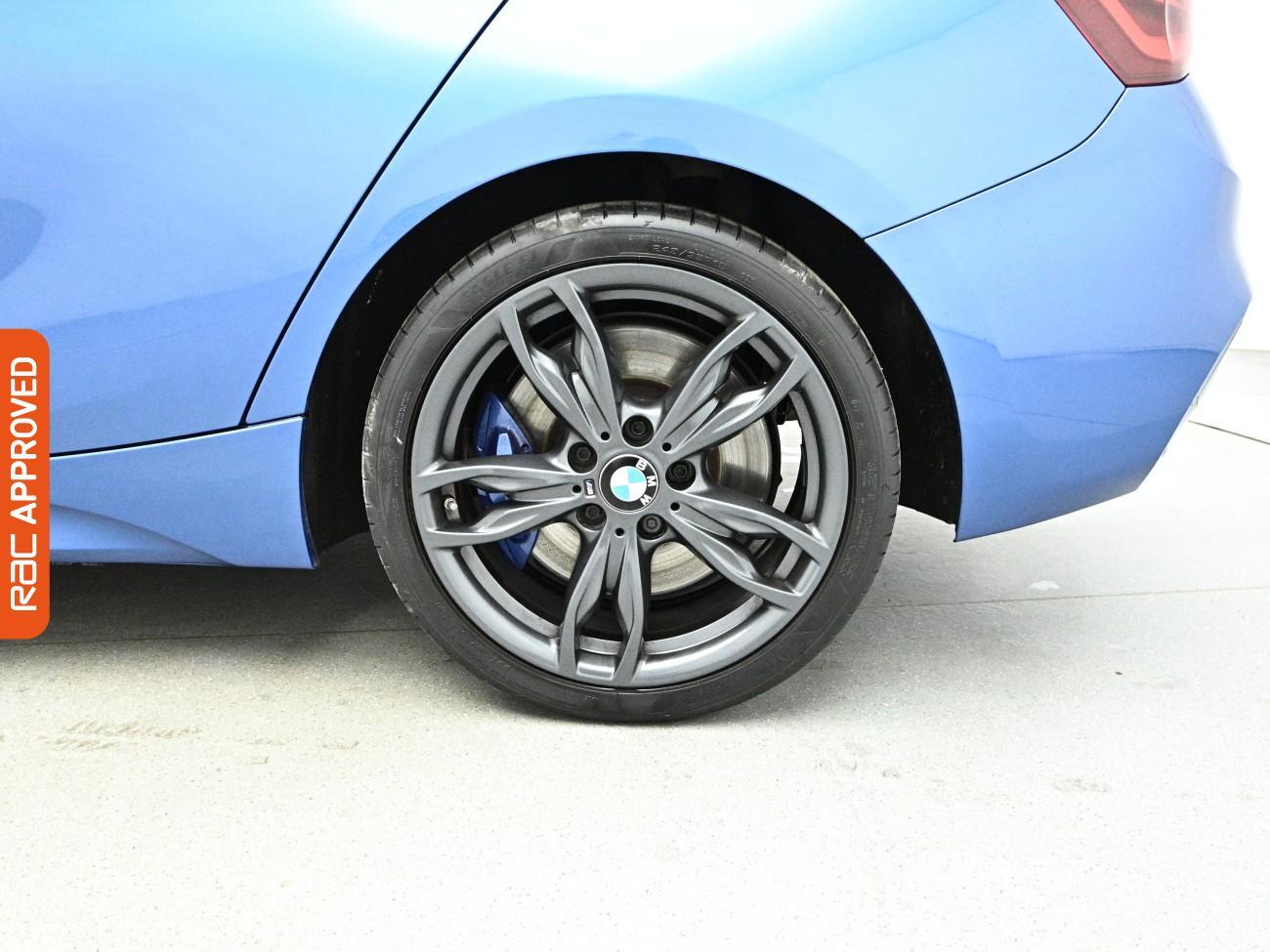 BMW 1 Series view 31