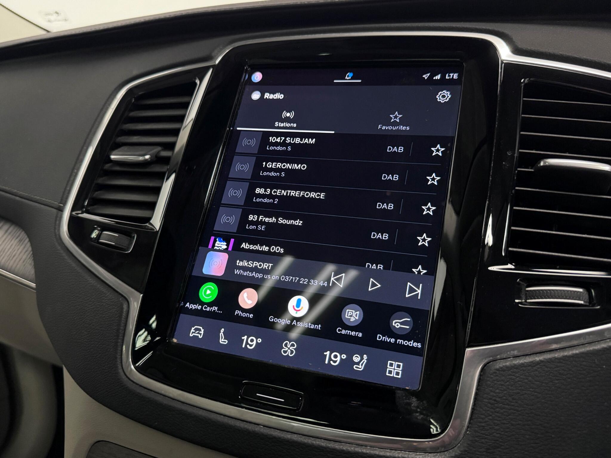 Volvo XC90 view 53