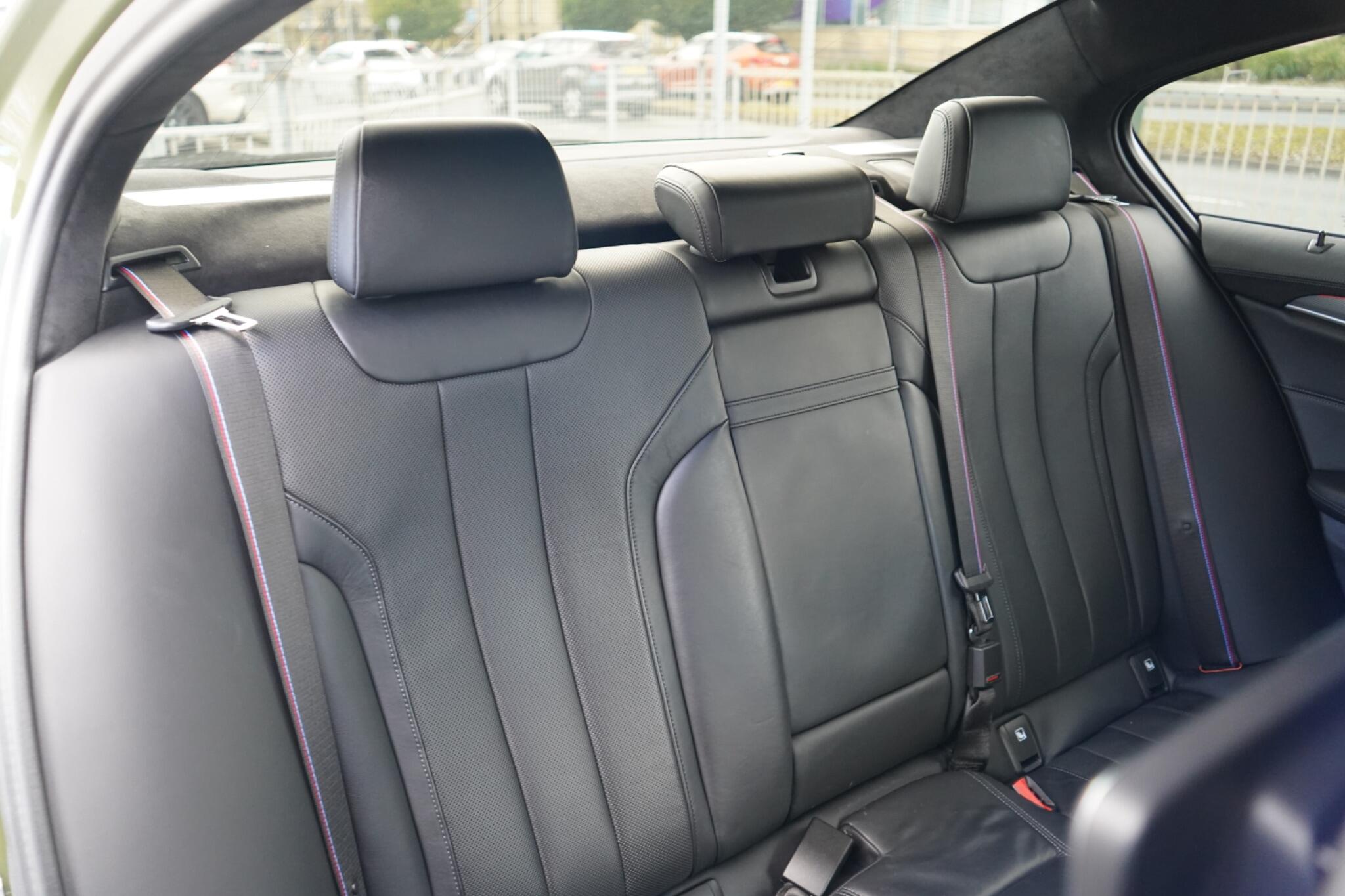 BMW M5 view 20