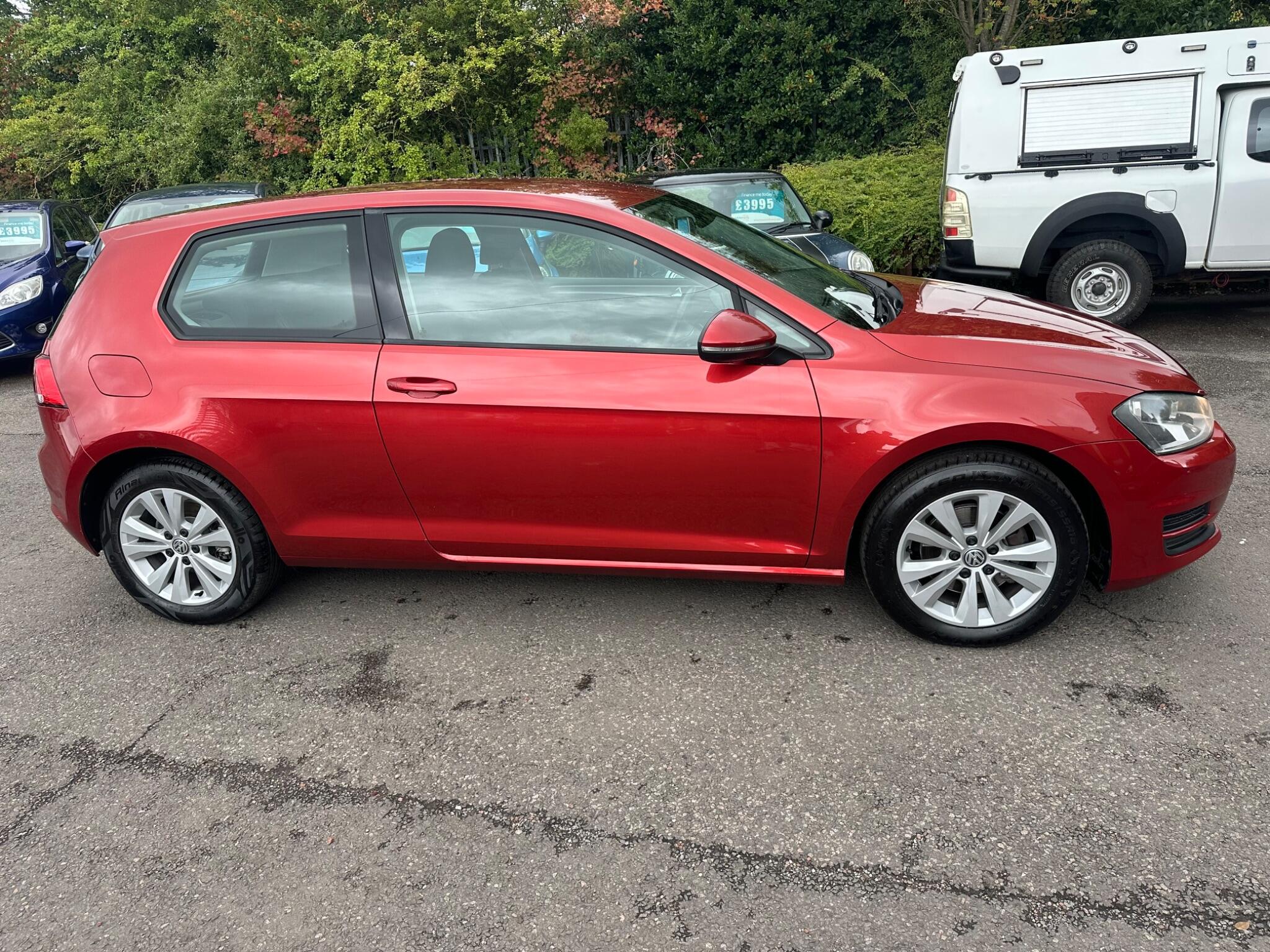 Volkswagen Golf view 21