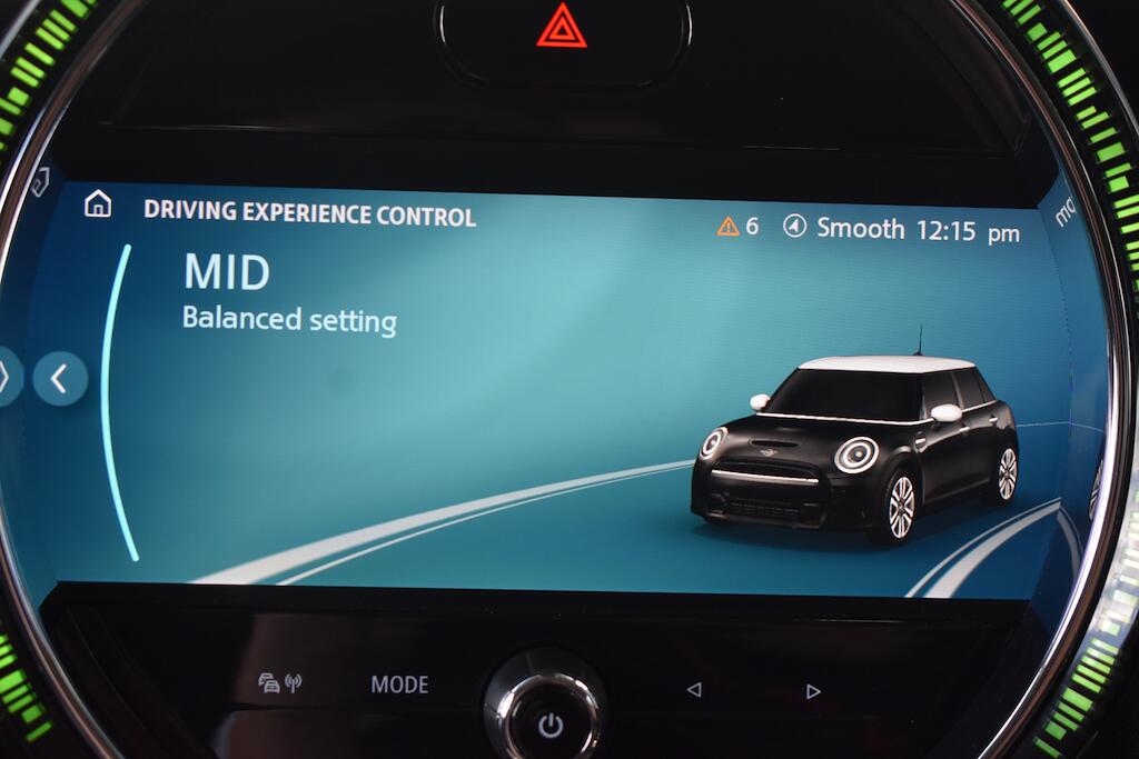Mini Cooper view 69
