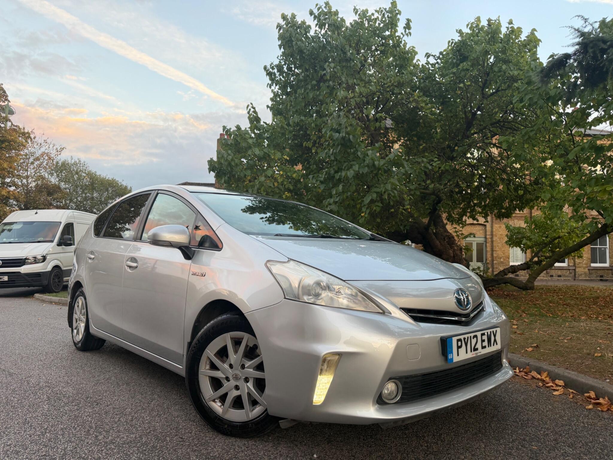 Toyota Prius+