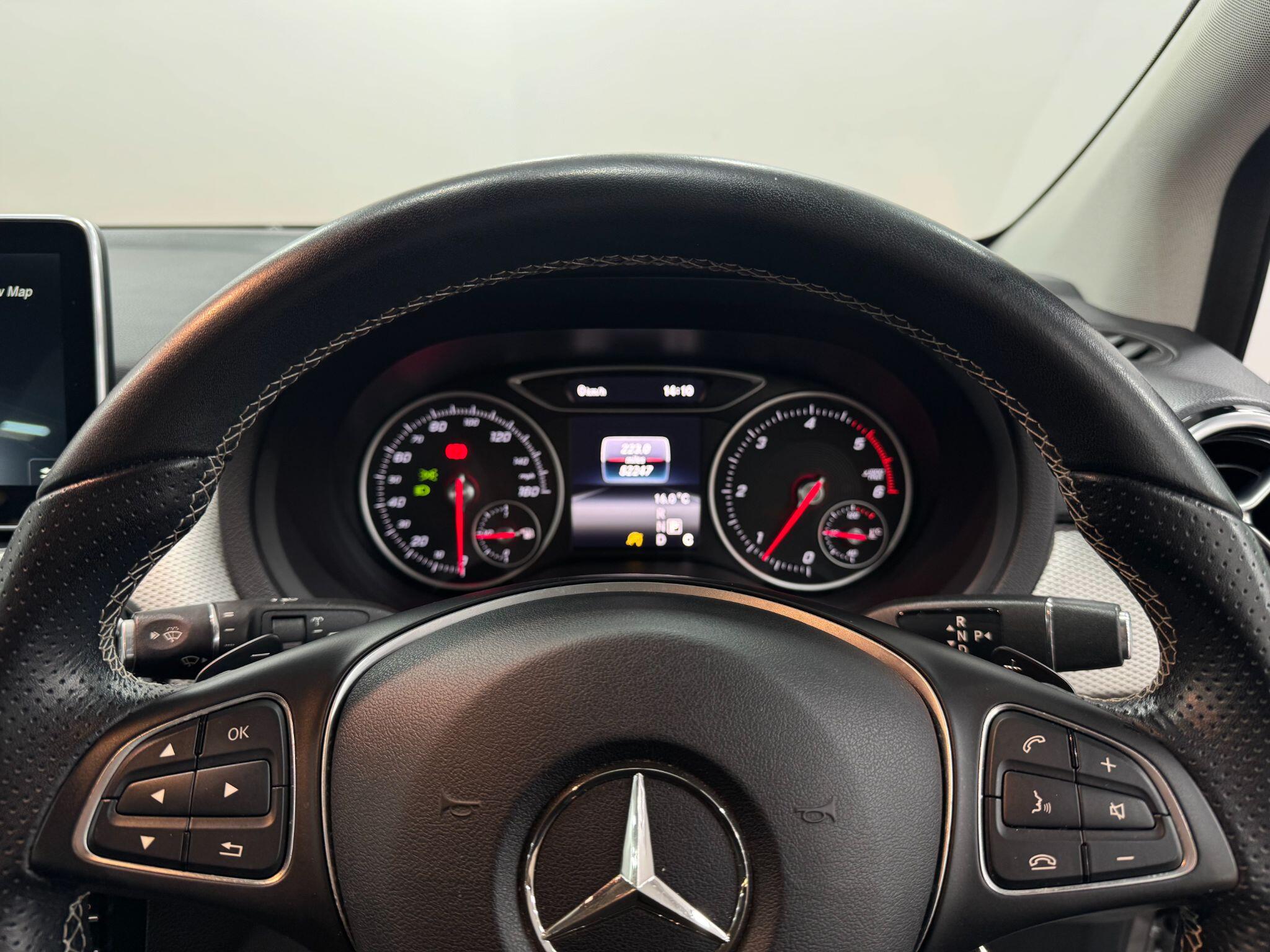 Mercedes-Benz B-Class view 33