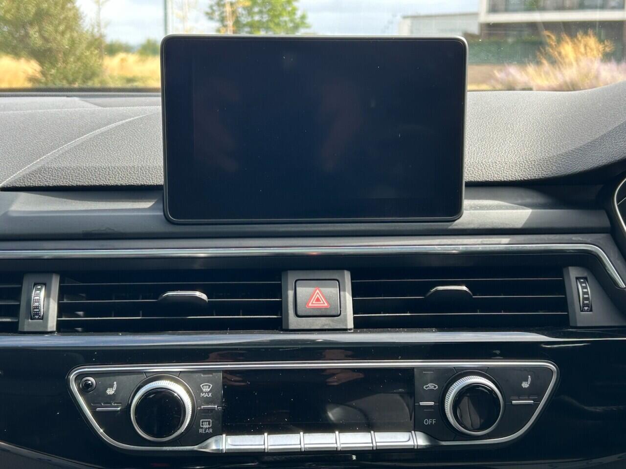 Audi A5 view 32