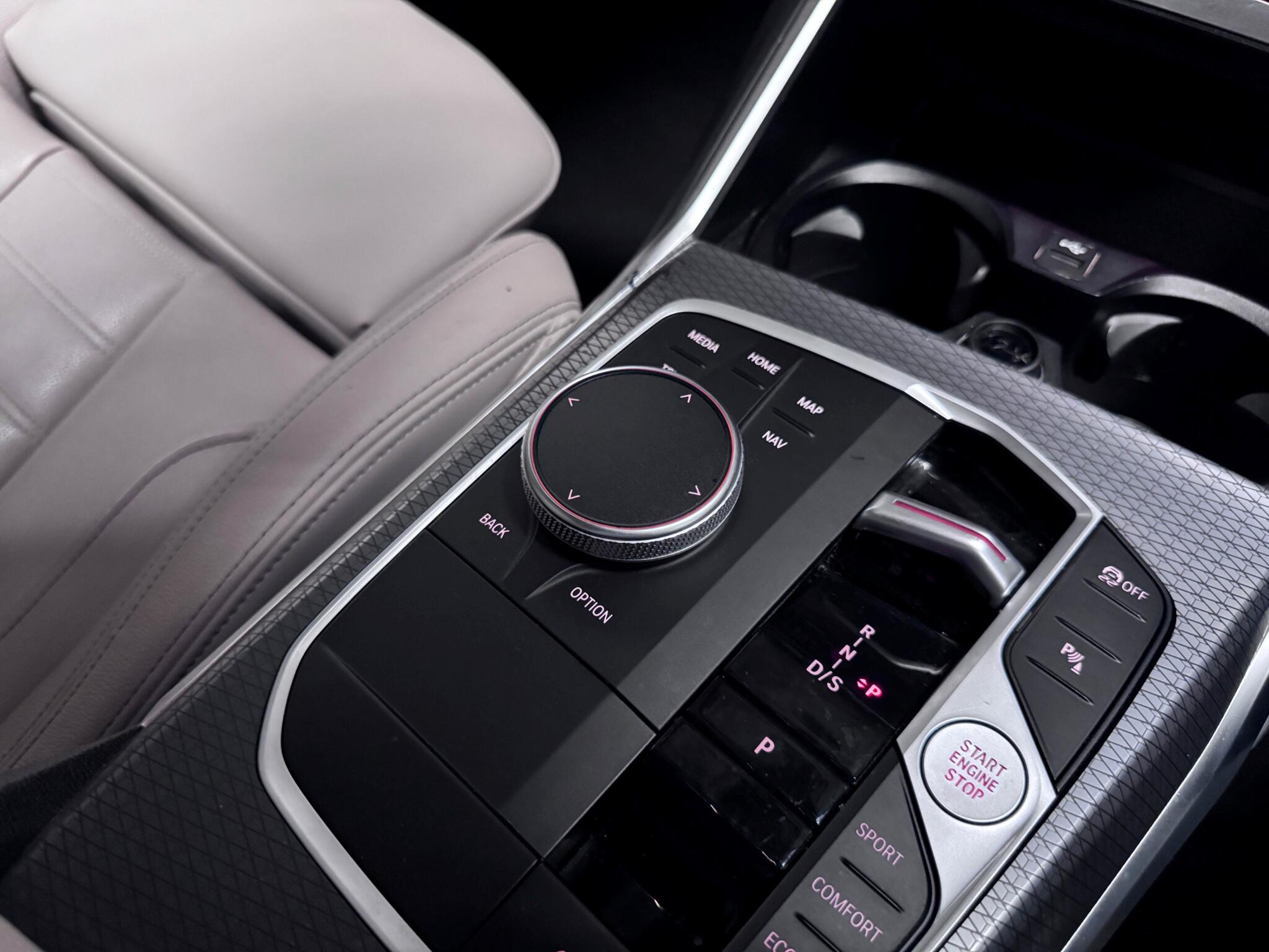 BMW 3 Series view 36