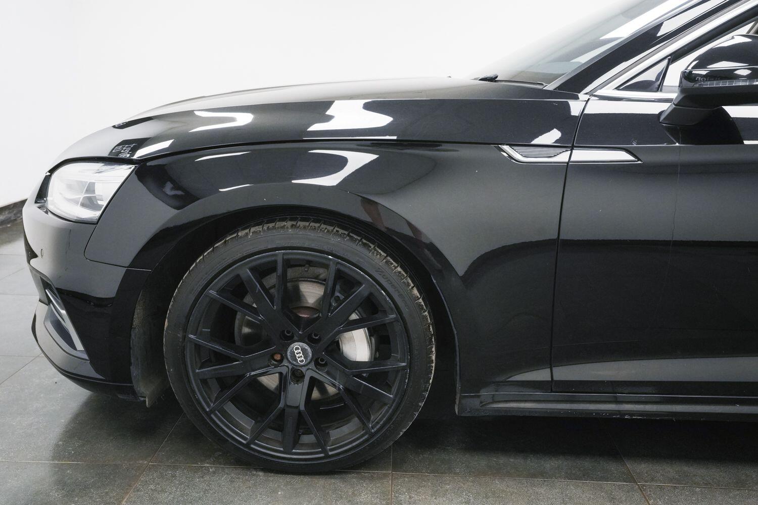 Audi A5 view 5