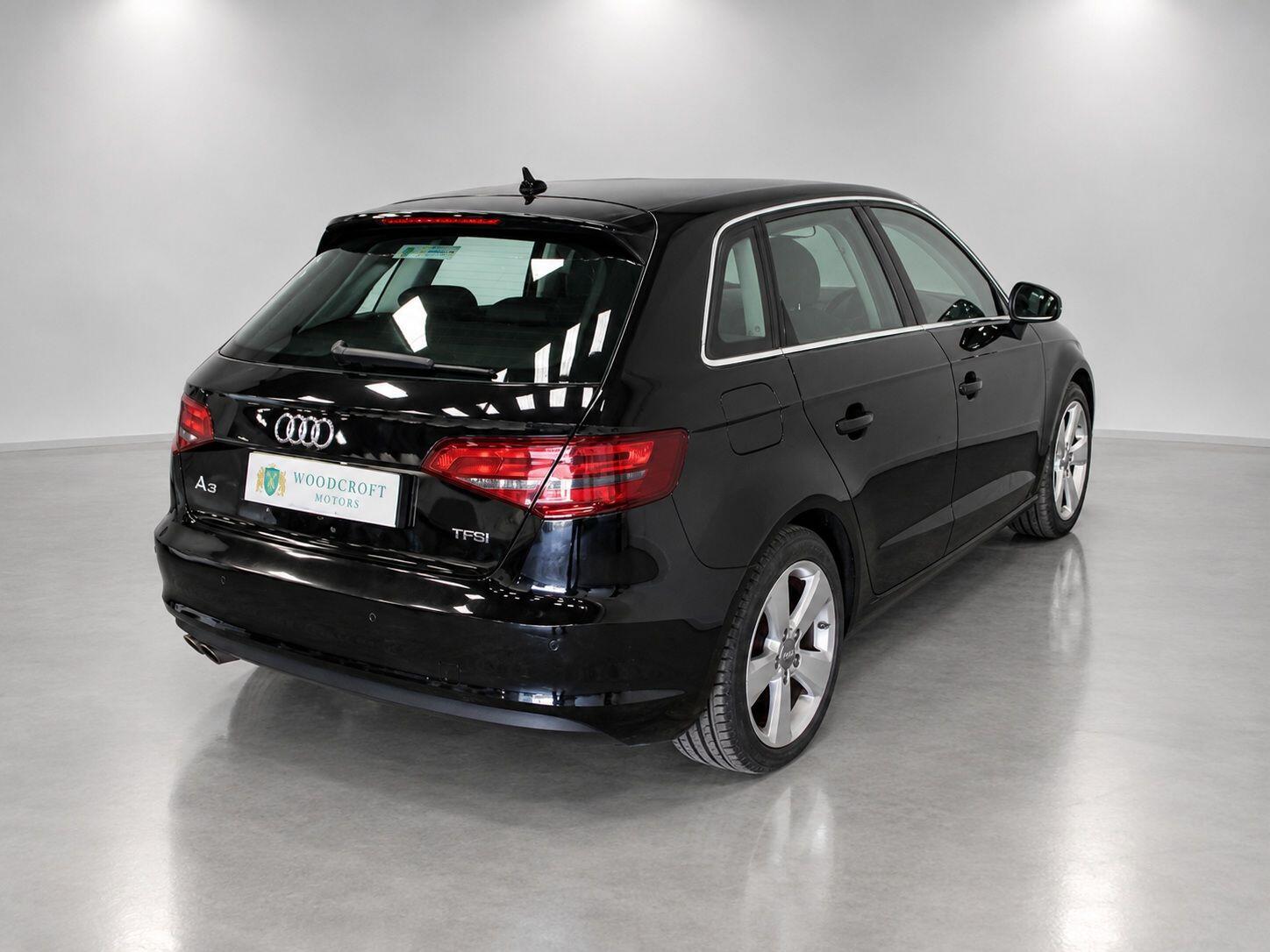 Audi A3 view 8