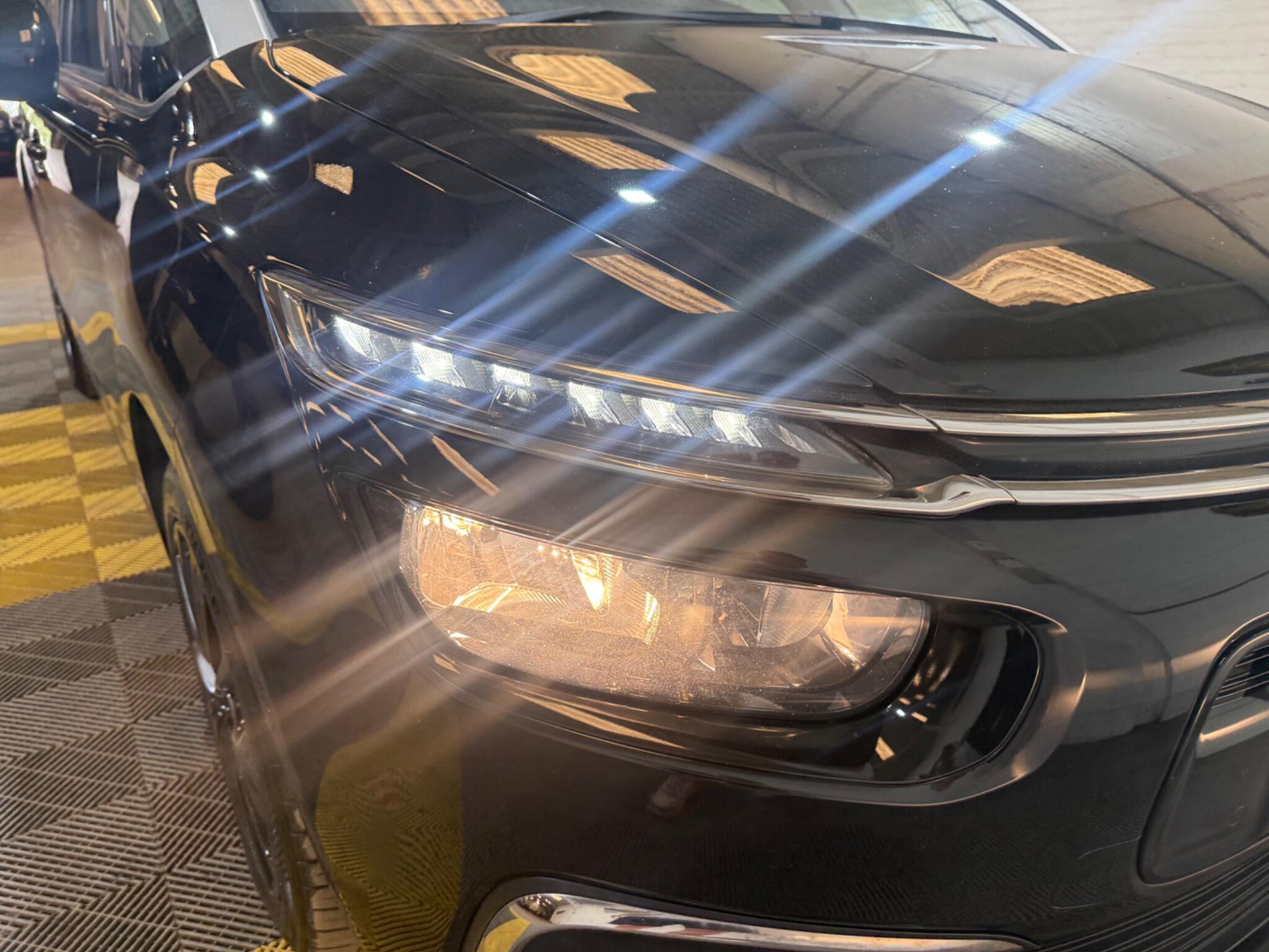 Citroen Grand C4 Picasso view 76