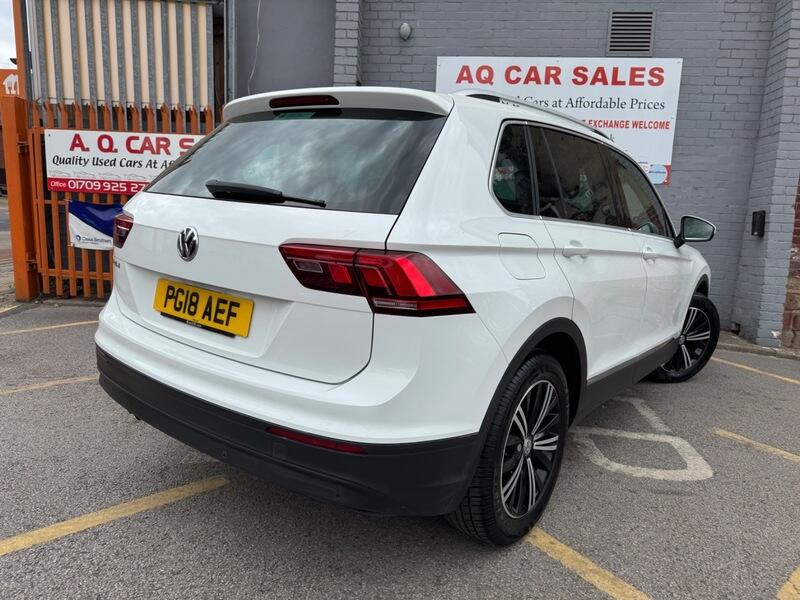 Volkswagen Tiguan view 7