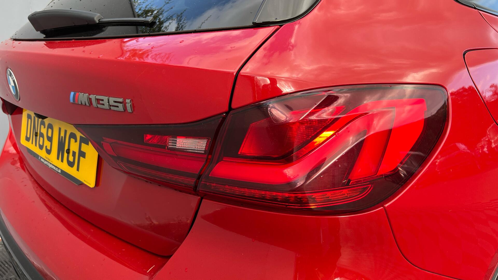 BMW 1 Series view 22