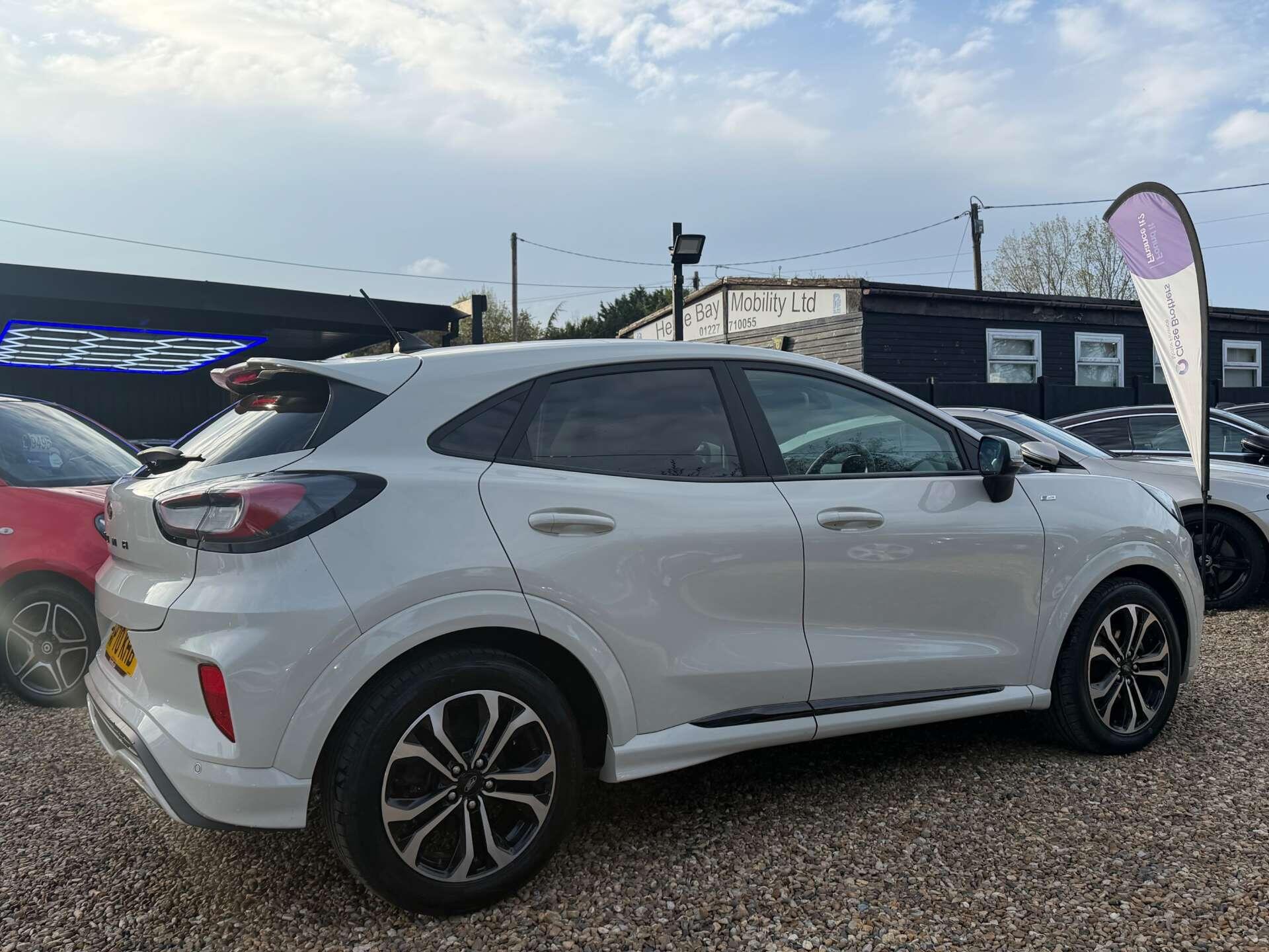 Ford Puma view 5