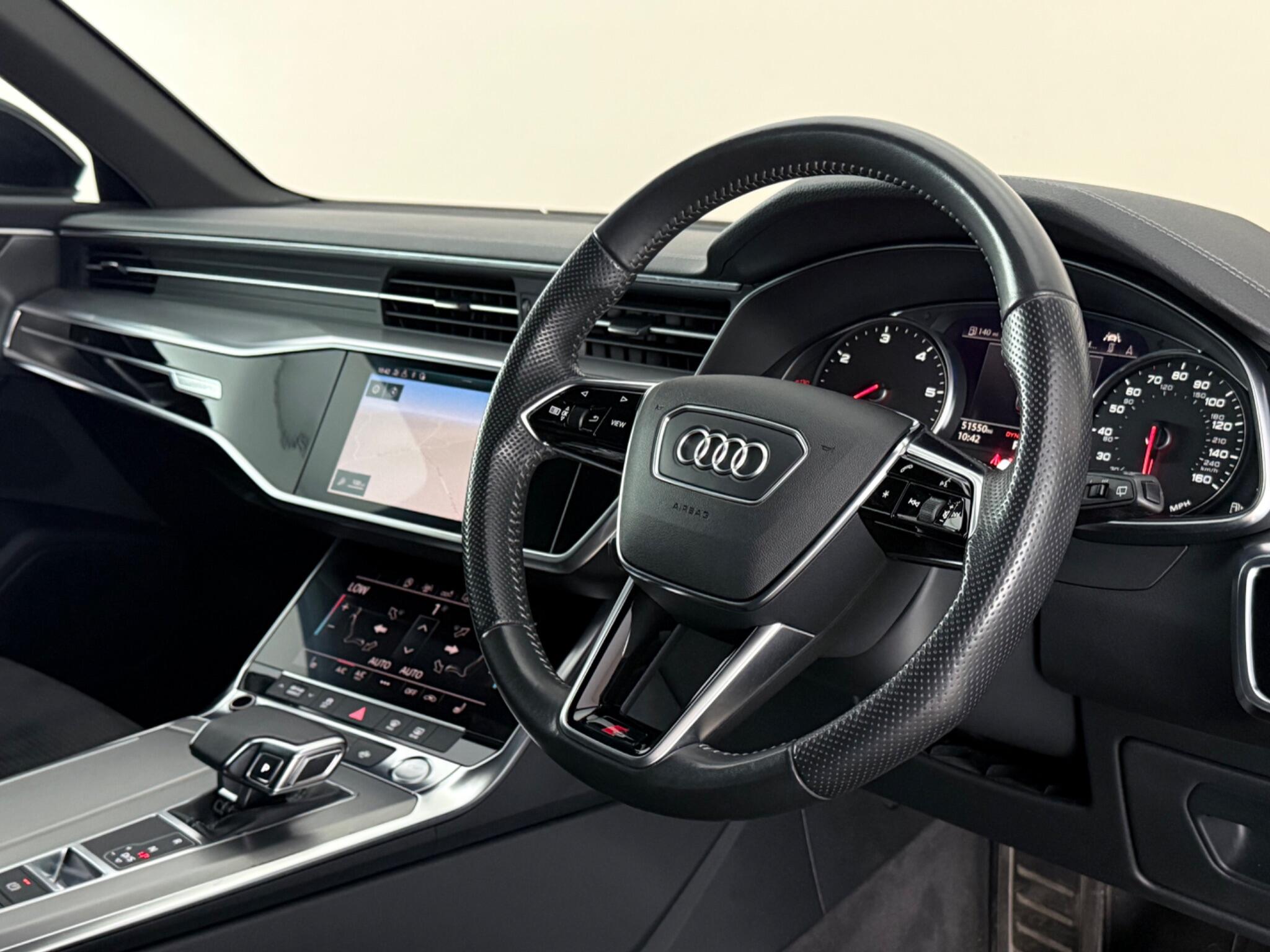 Audi A6 view 3