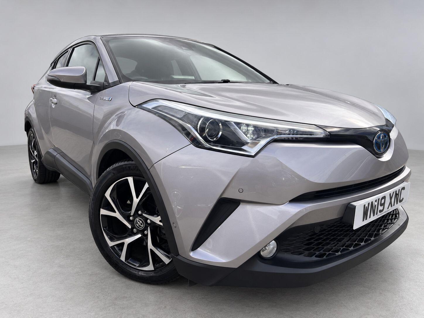 Toyota C-HR view 4