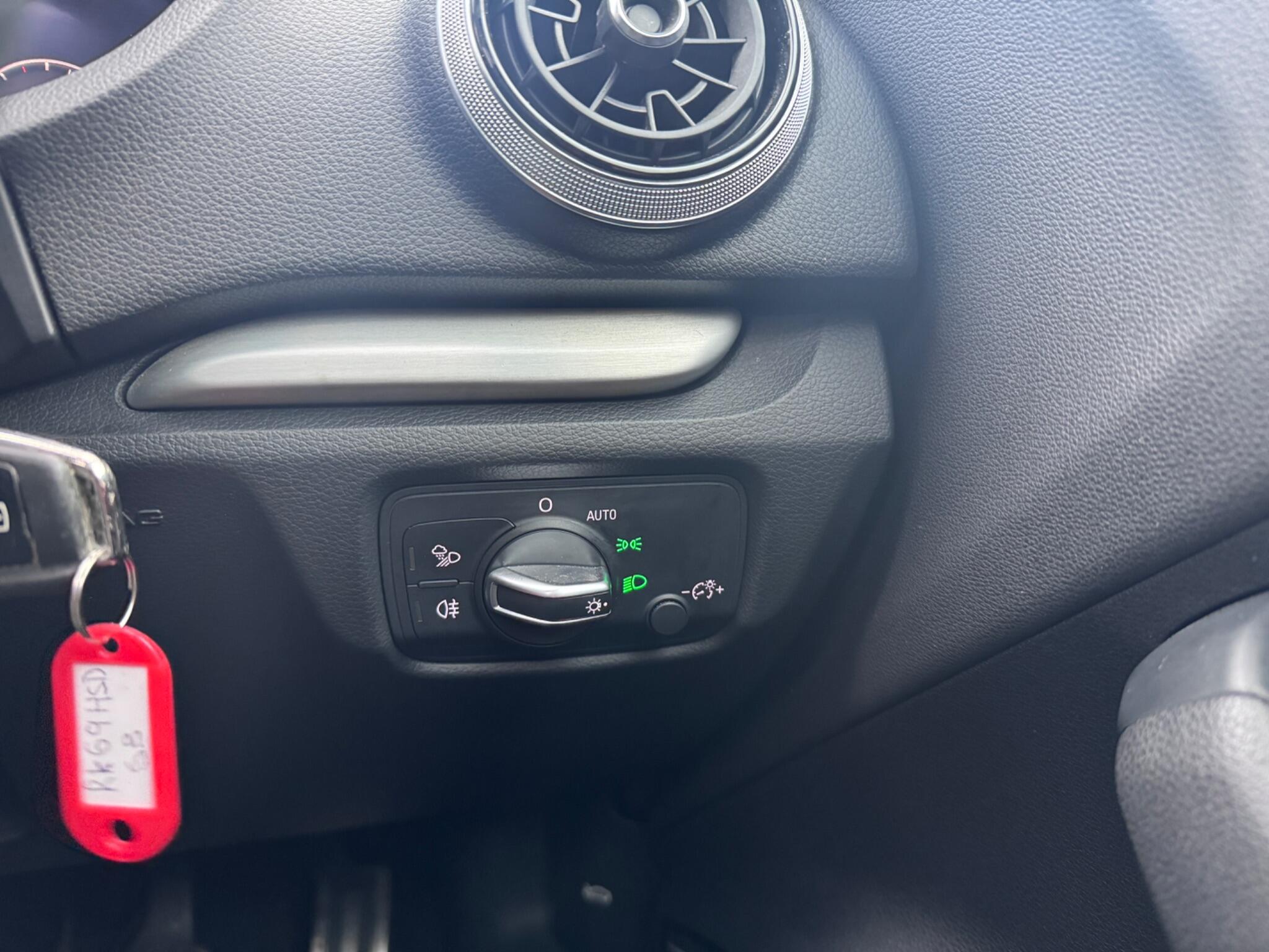 Audi S3 view 30