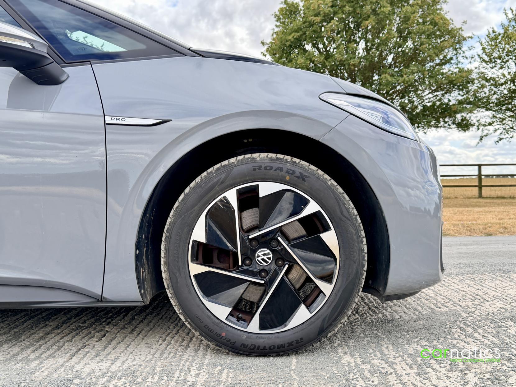 Volkswagen Id.3 view 11