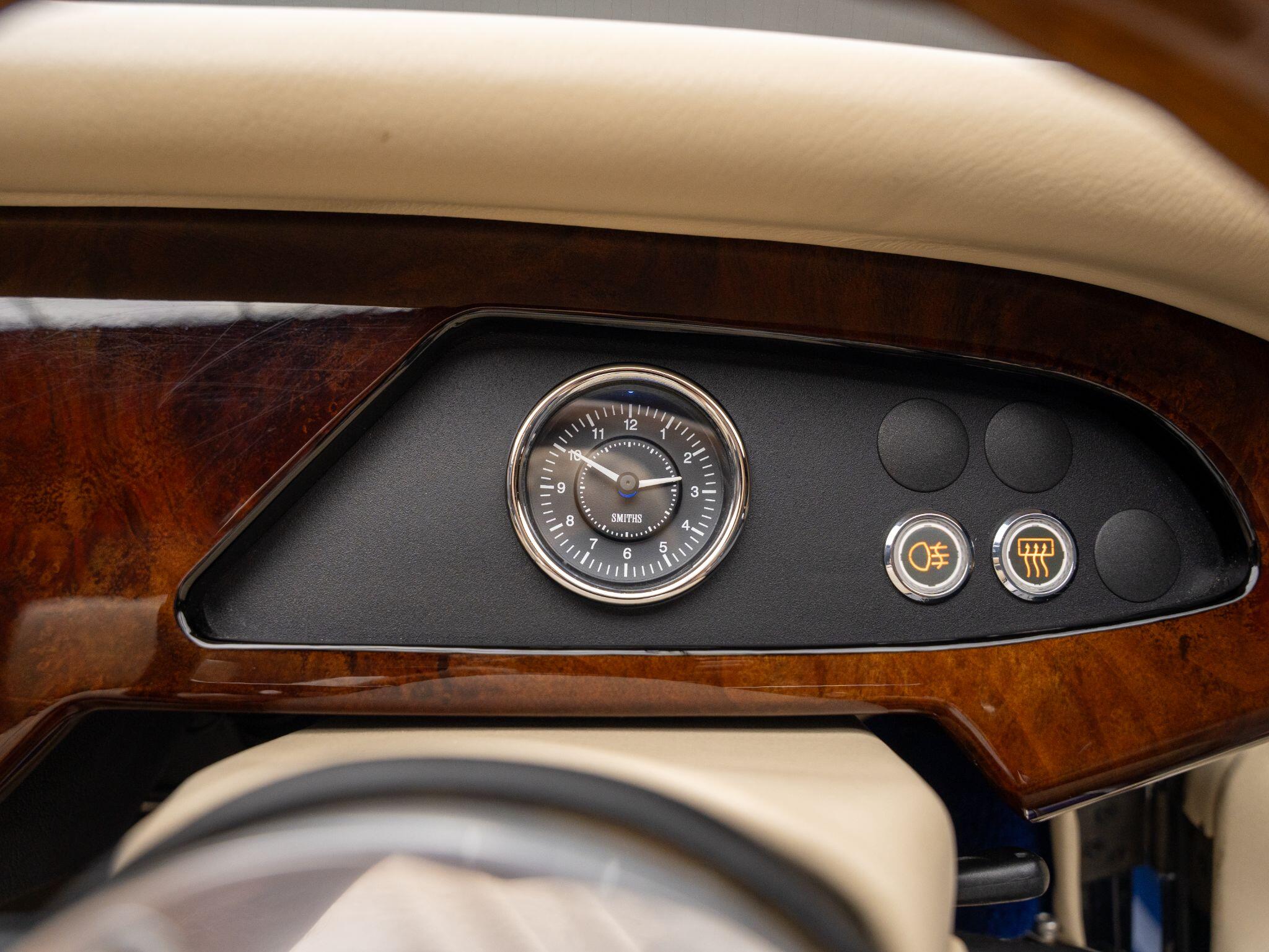 Morgan Roadster view 35