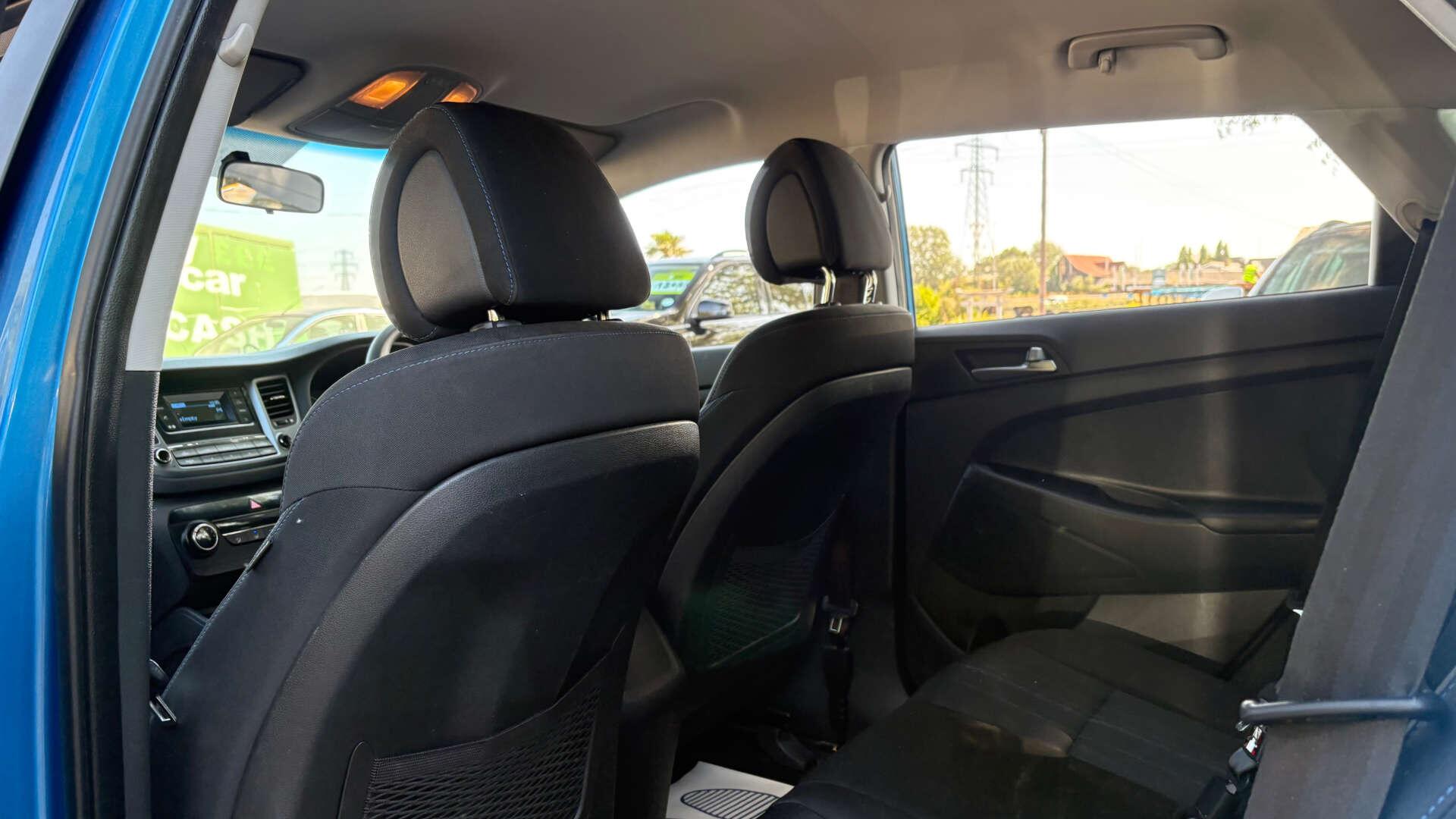 Hyundai Tucson view 12