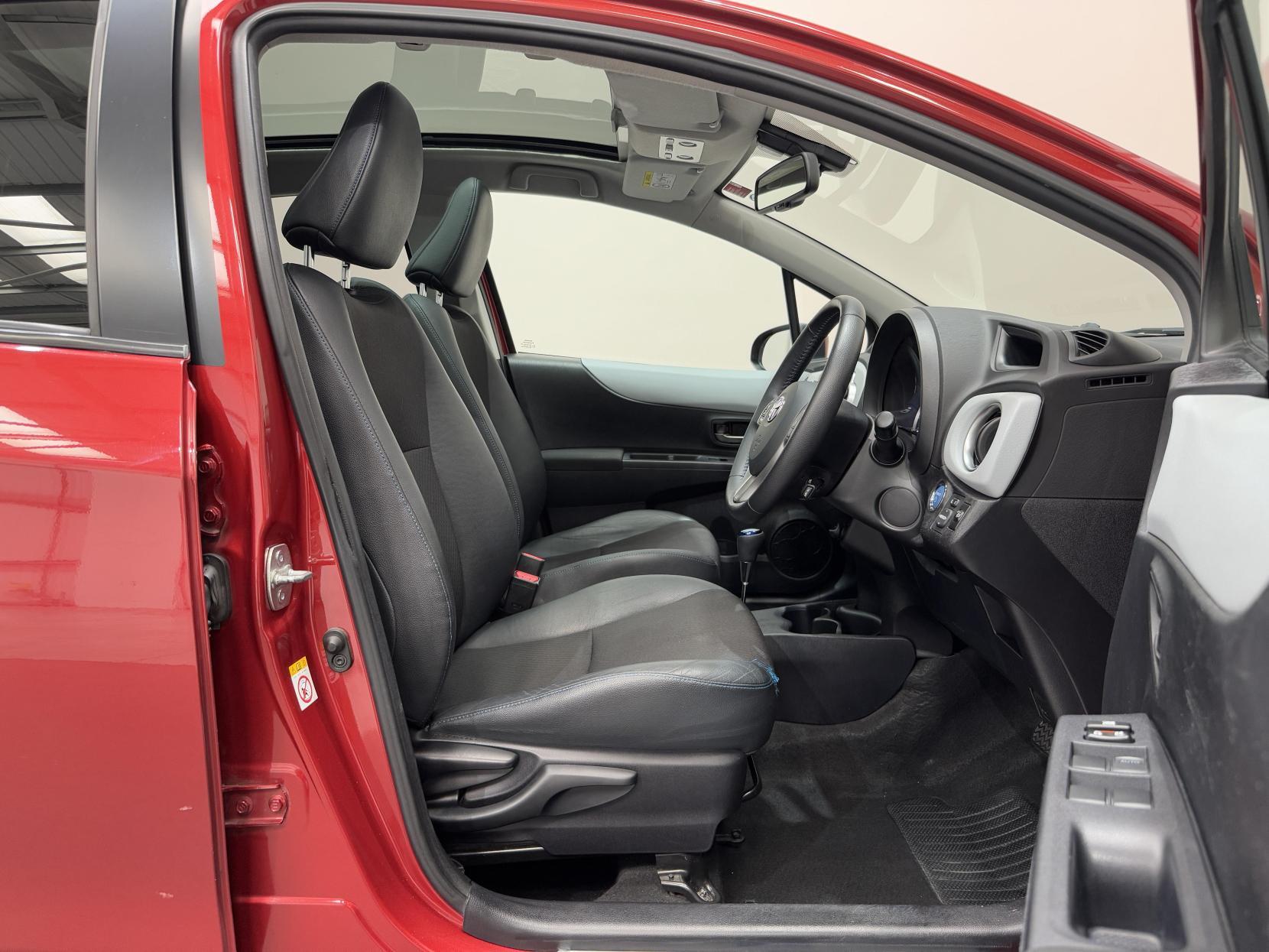 Toyota Yaris view 20