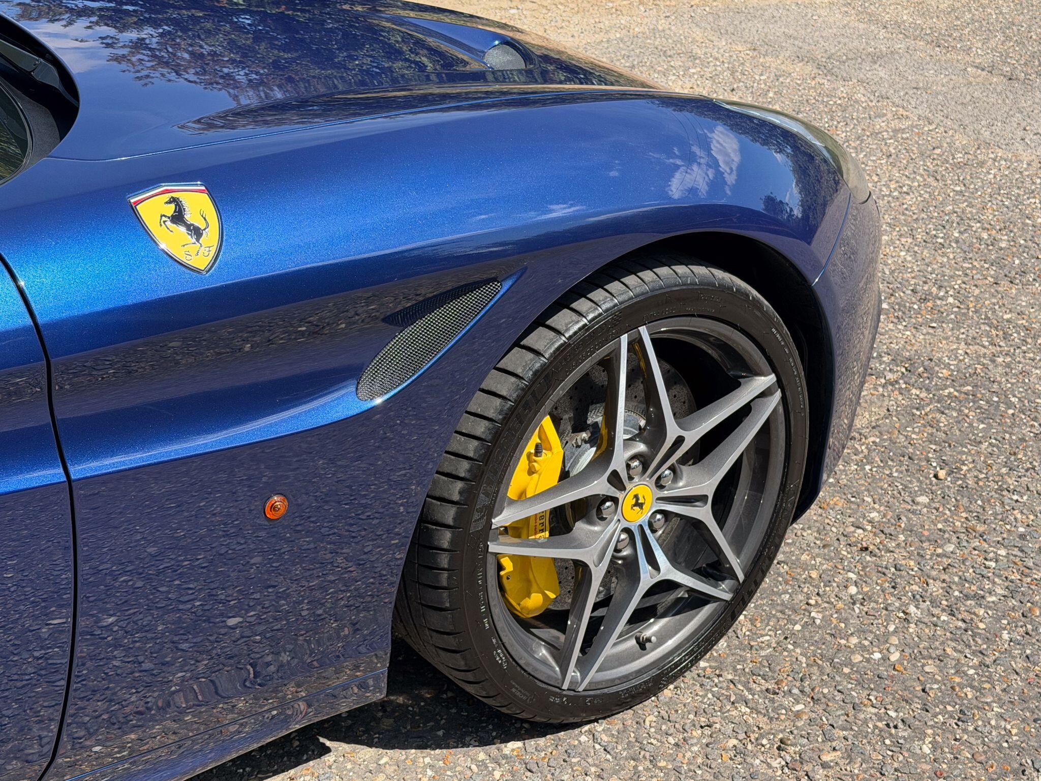 Ferrari California view 5