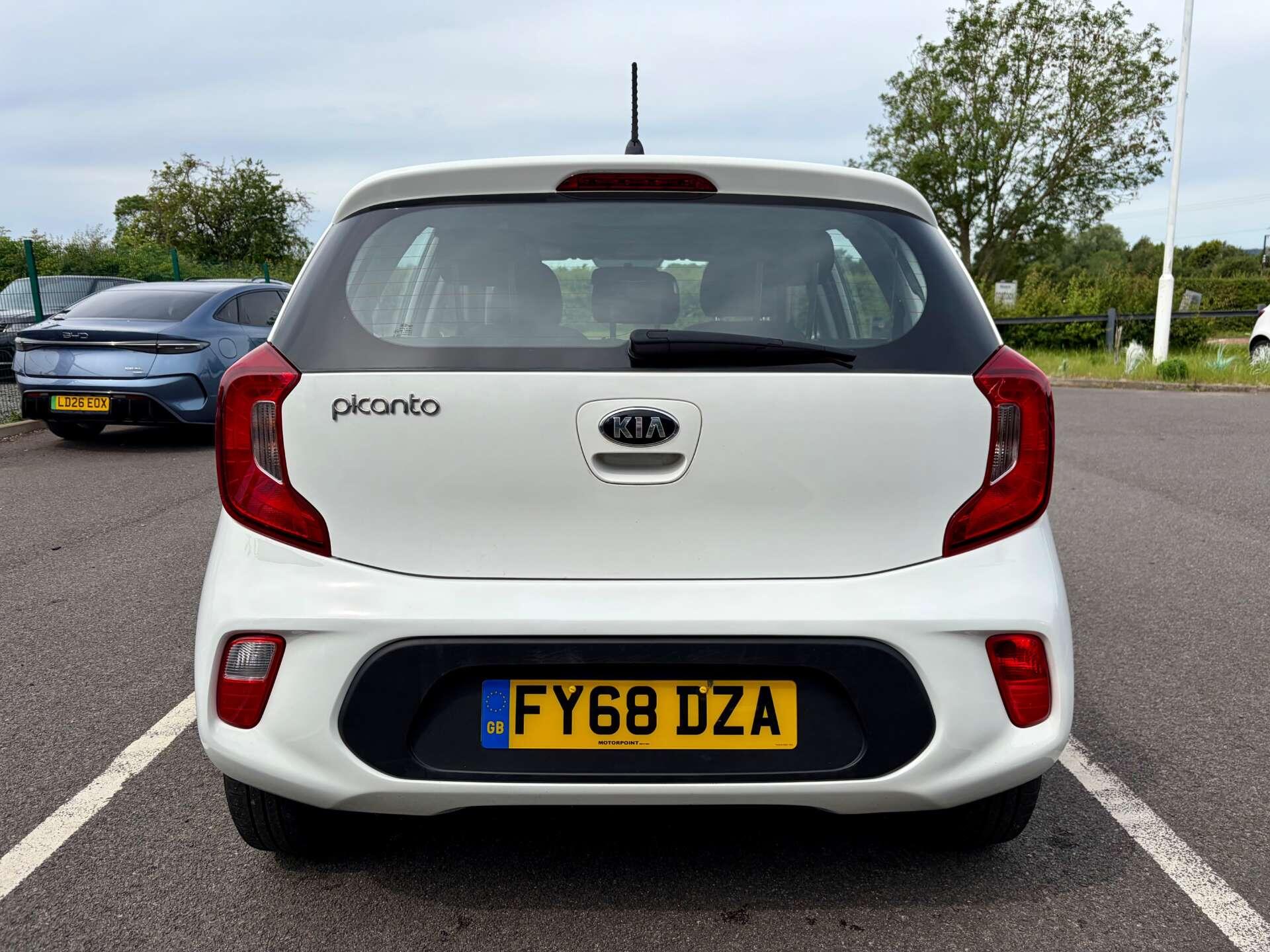 Kia Picanto view 7
