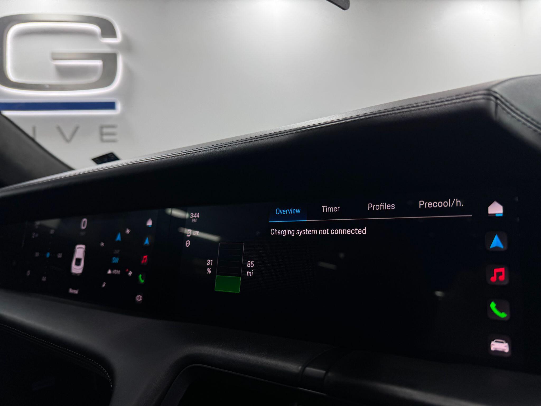 Porsche Taycan view 28