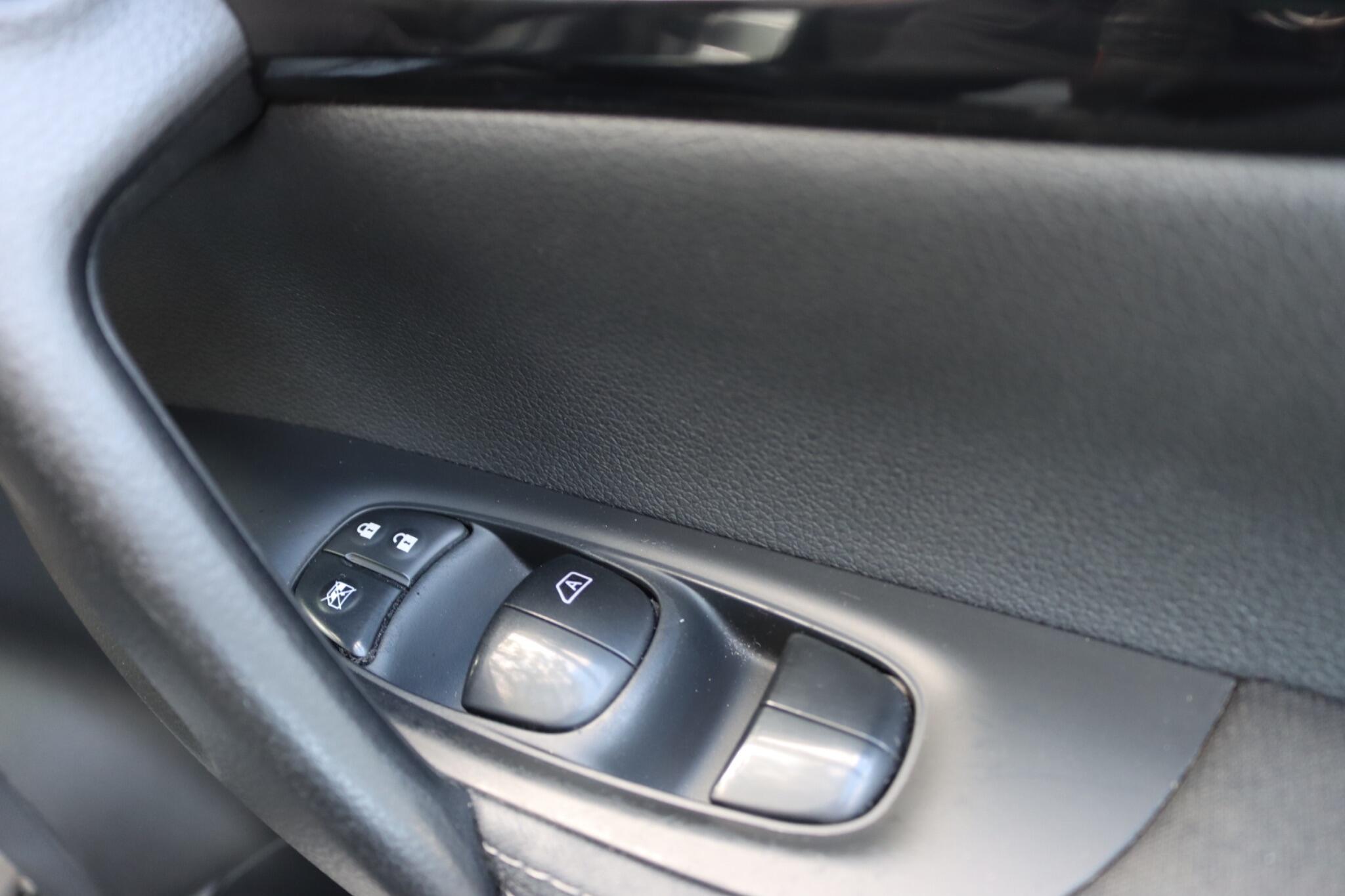 Nissan Qashqai view 45