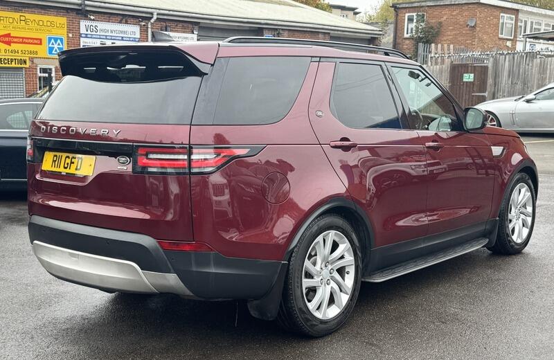 Land Rover Discovery view 7