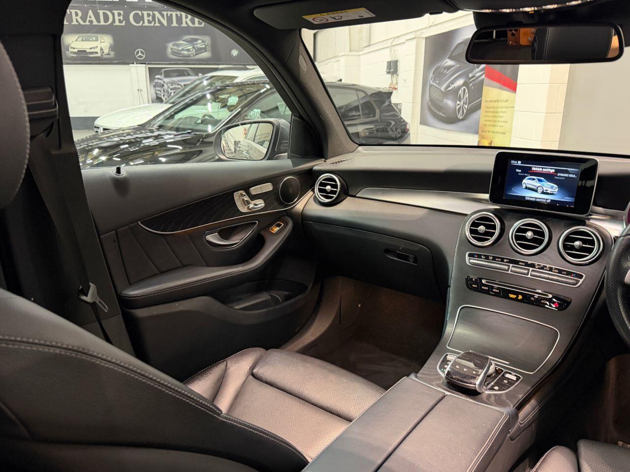 Mercedes-Benz GLC view 25