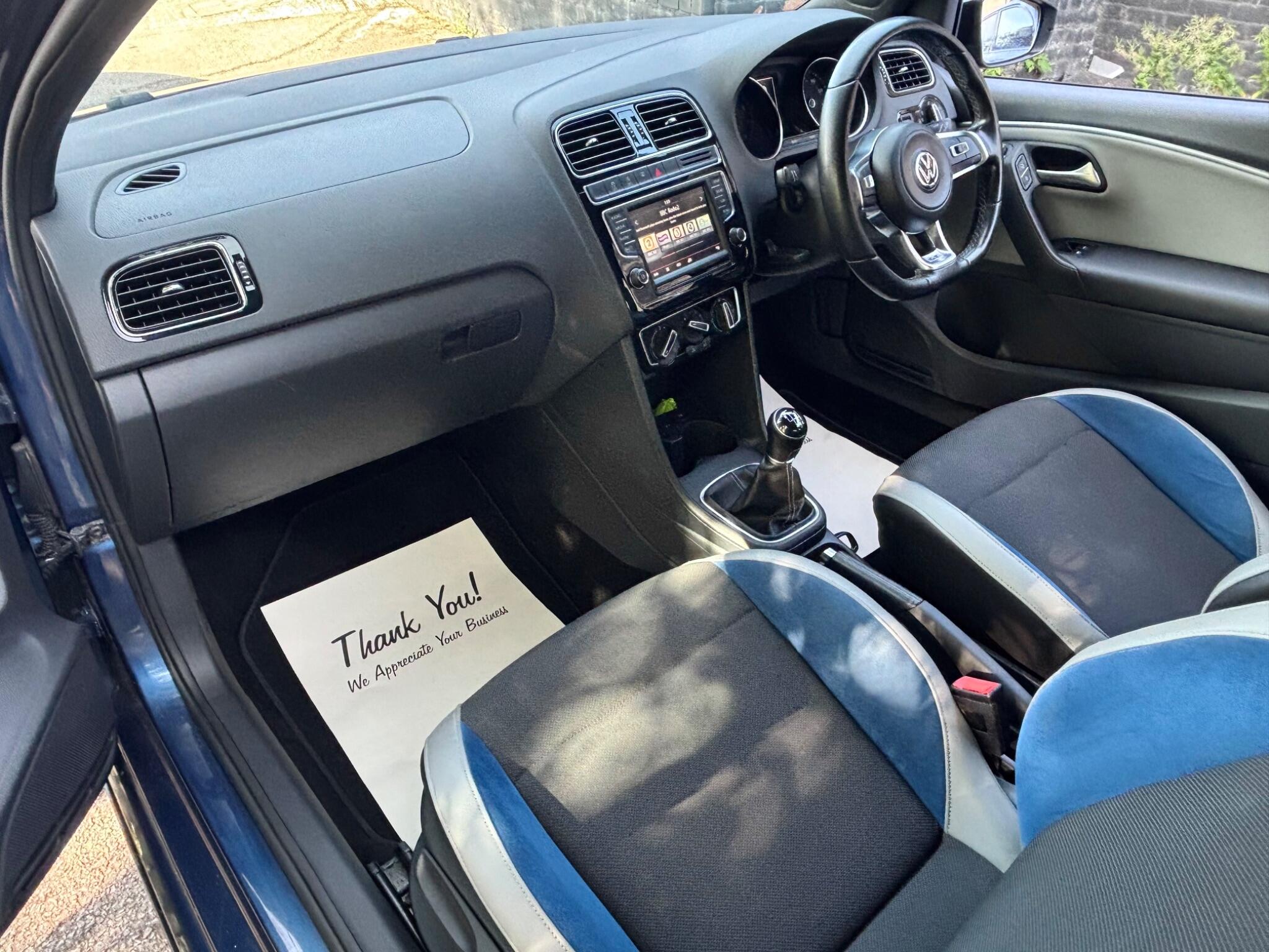 Volkswagen Polo view 12