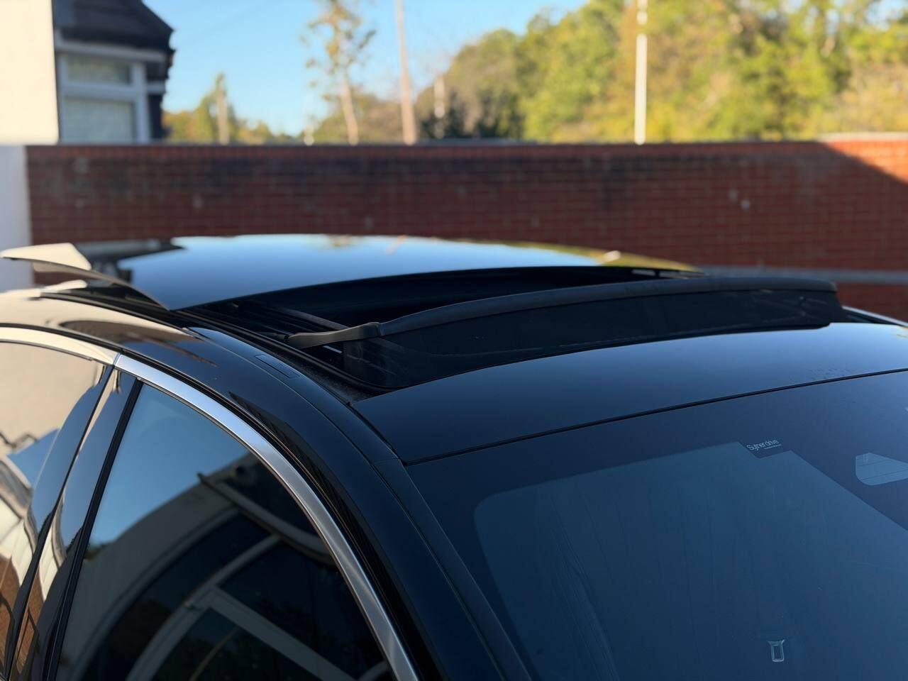 Mercedes-Benz E-Class view 63