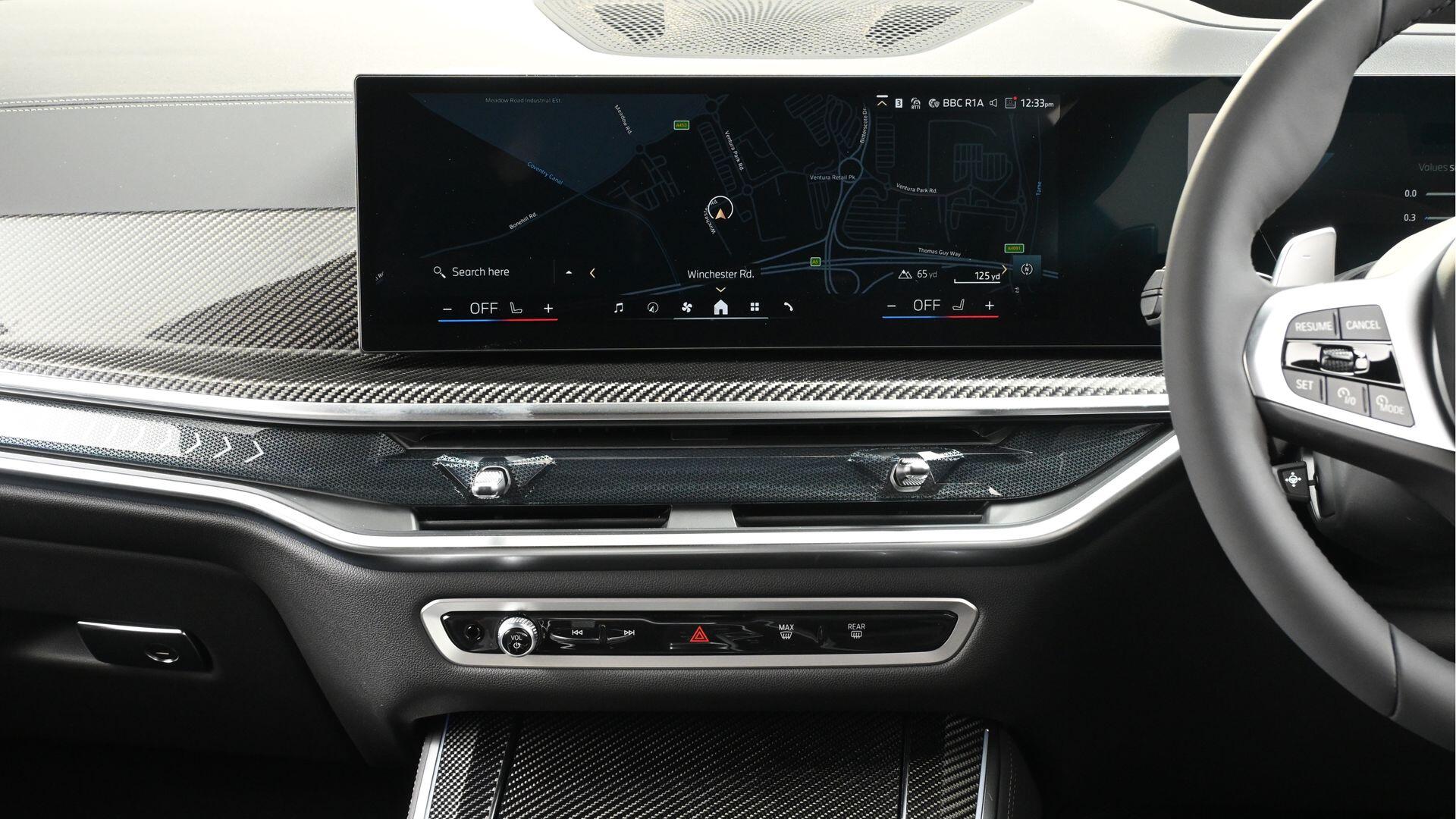 BMW X5 view 8