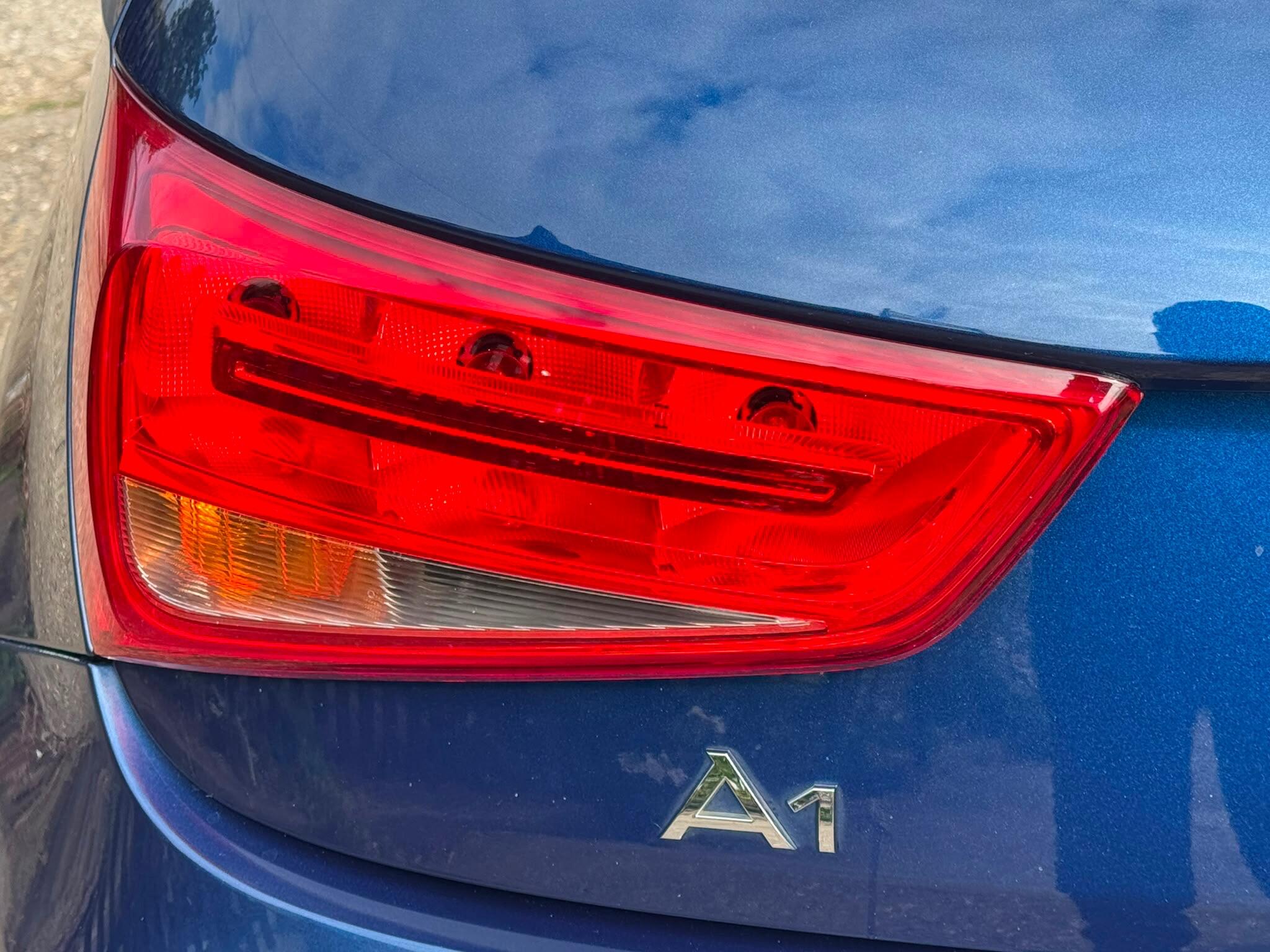 Audi A1 view 34