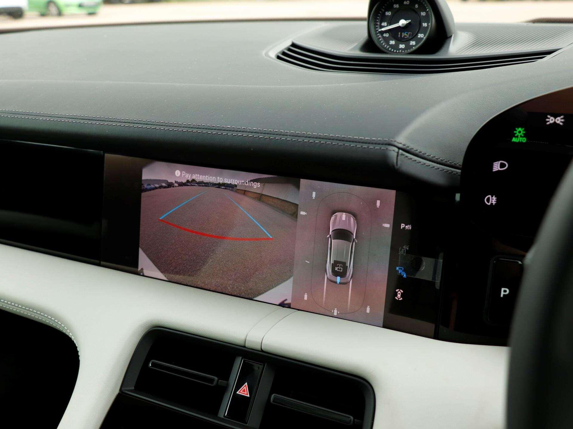 Porsche Taycan view 16