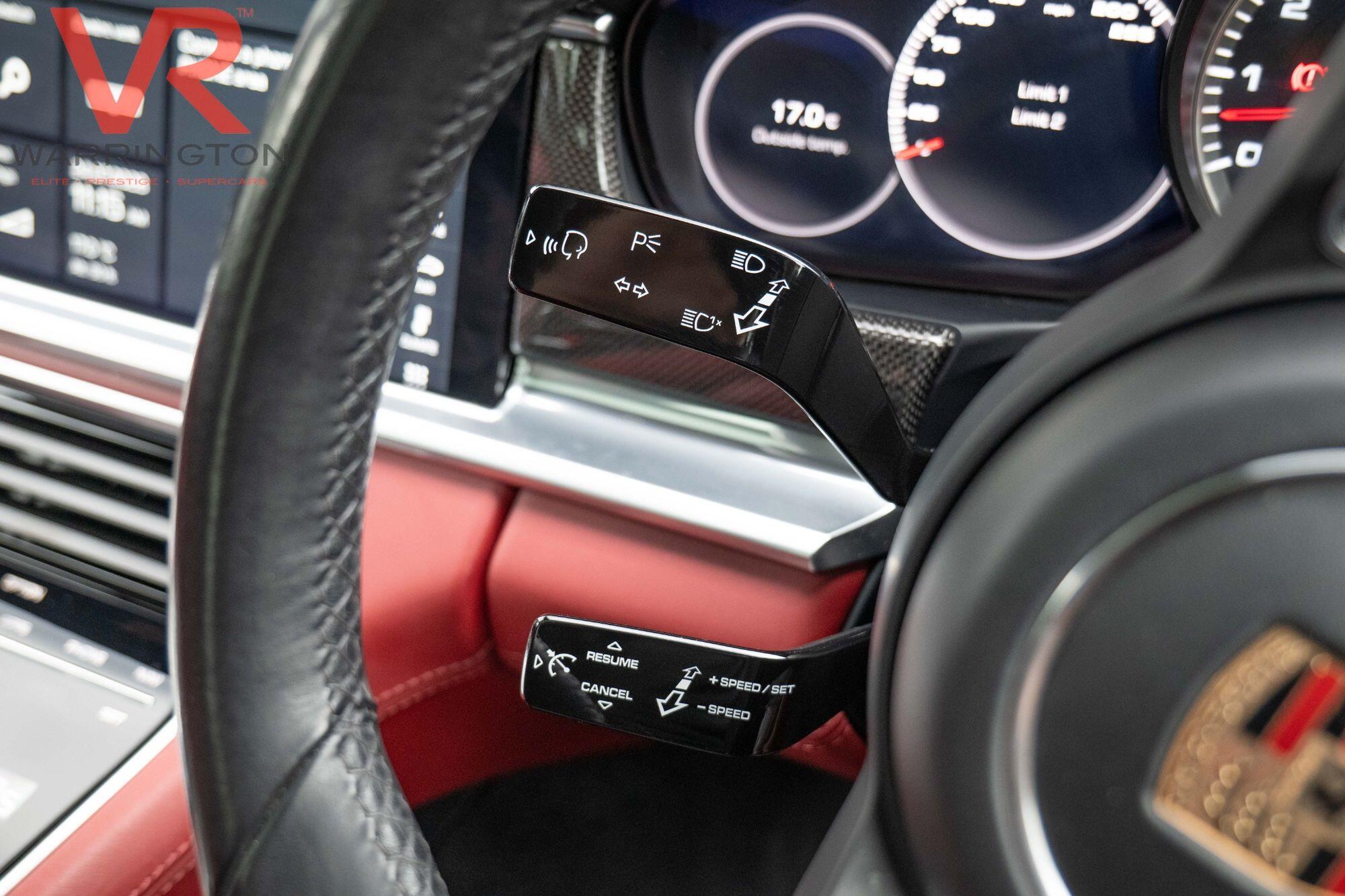 Porsche Panamera view 10