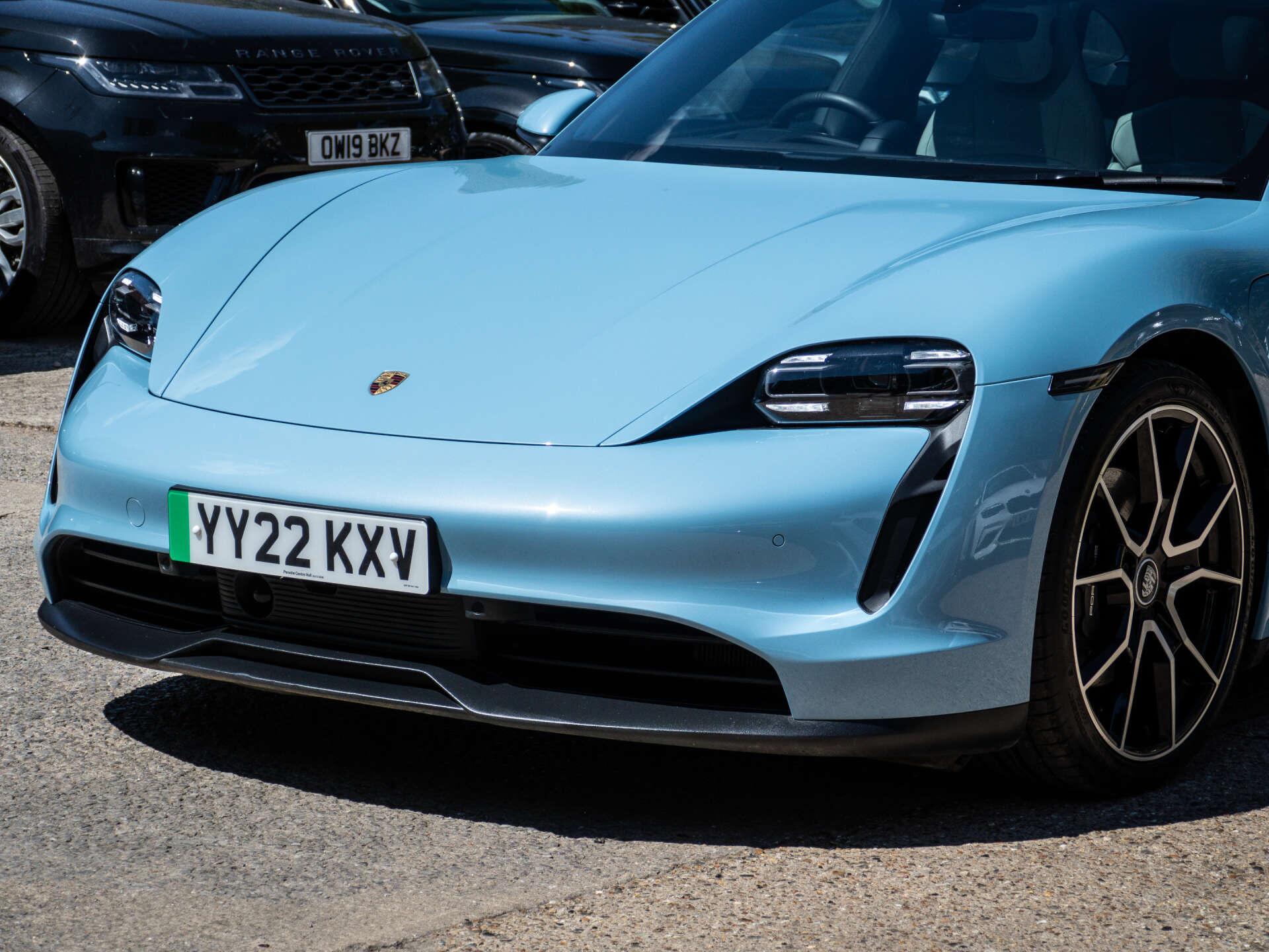 Porsche Taycan view 12