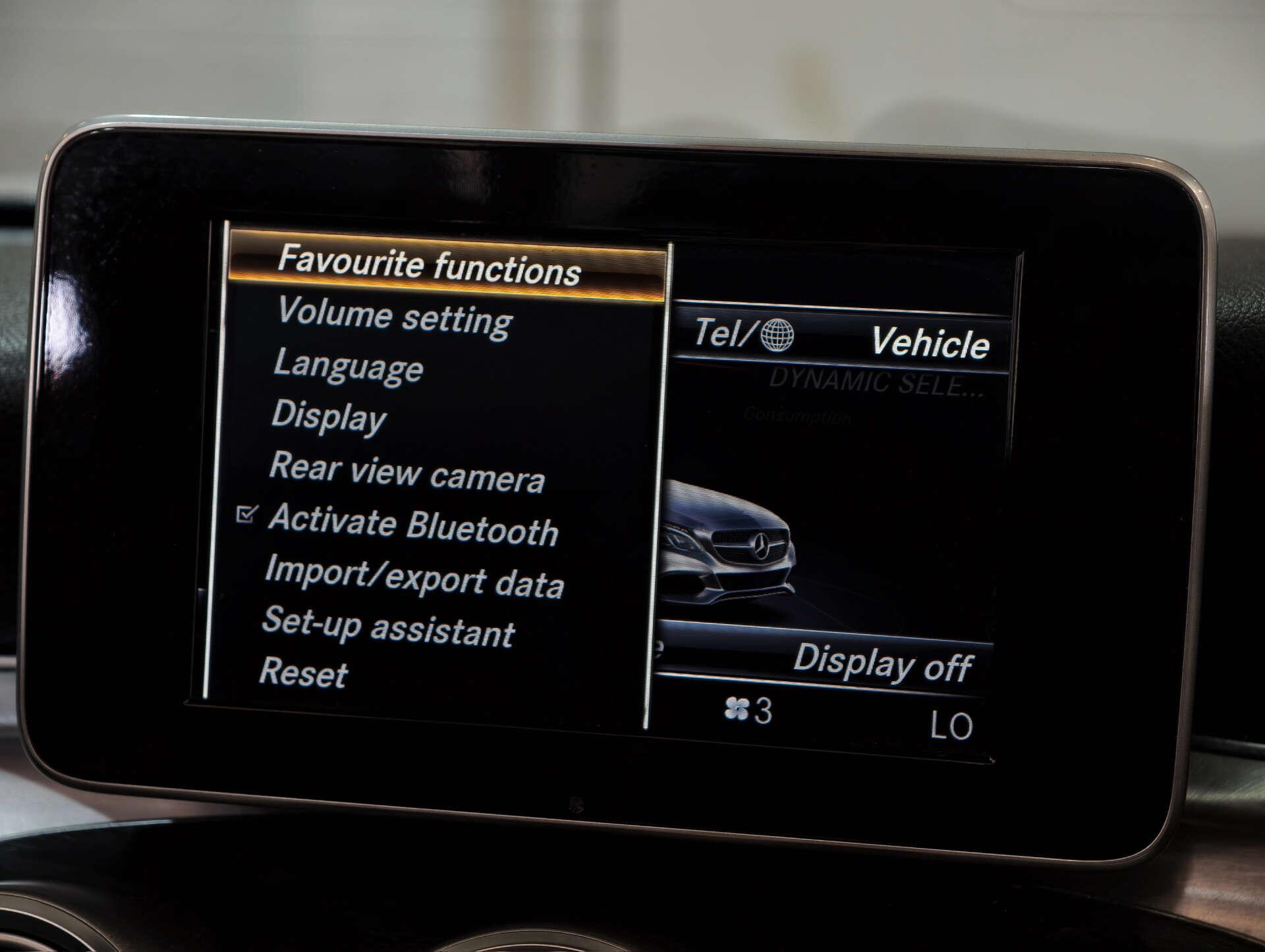 Mercedes-Benz C Class view 50