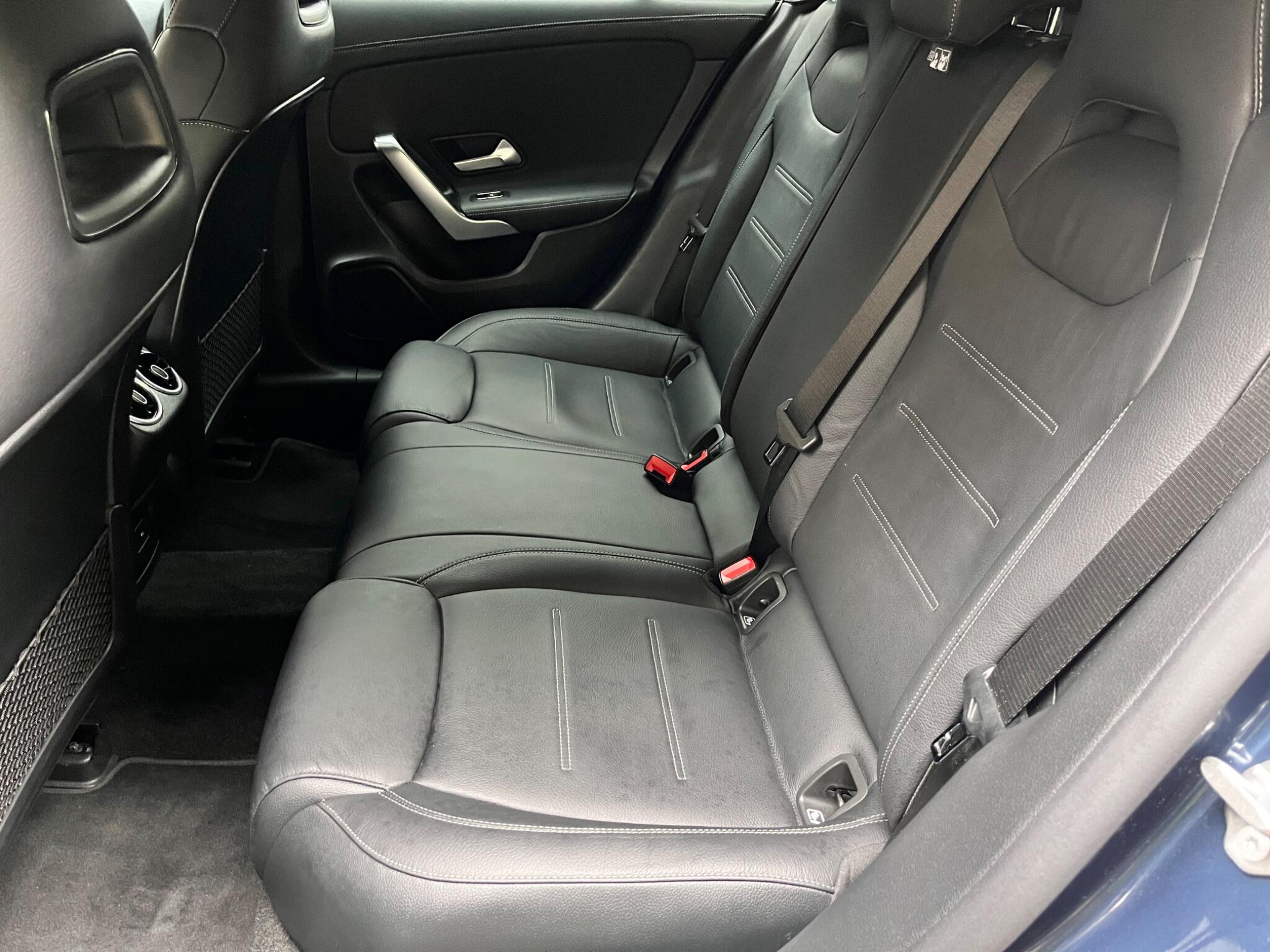 Mercedes-Benz CLA view 33