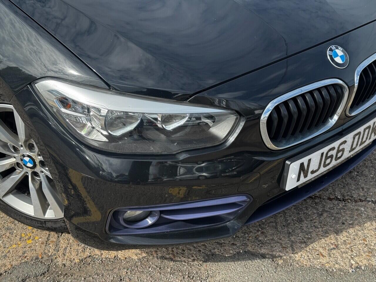 BMW 1 Series view 18